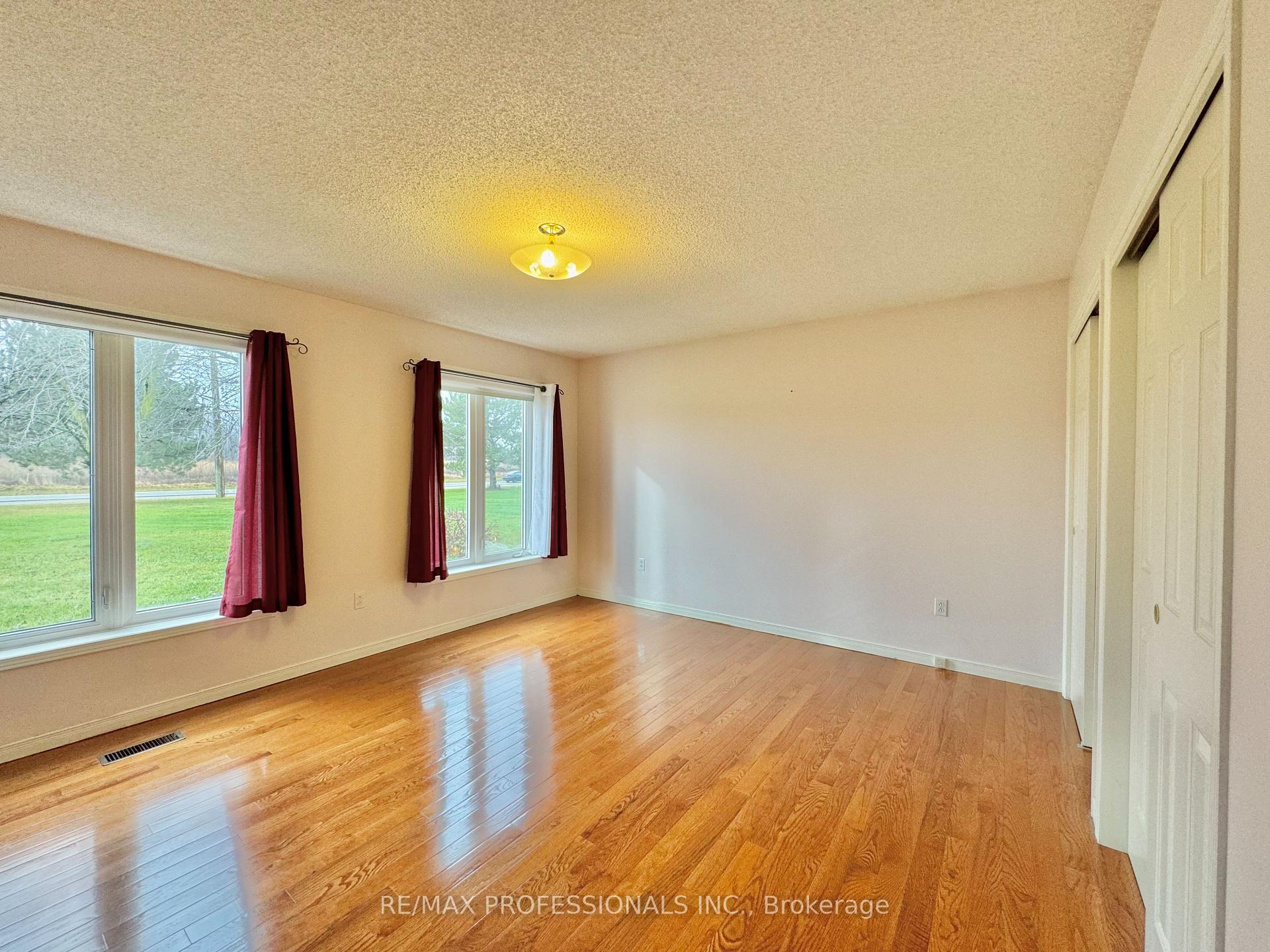 Photo 23 of 12731 Dixie Road, Caledon, Rural Caledon — HOMEH