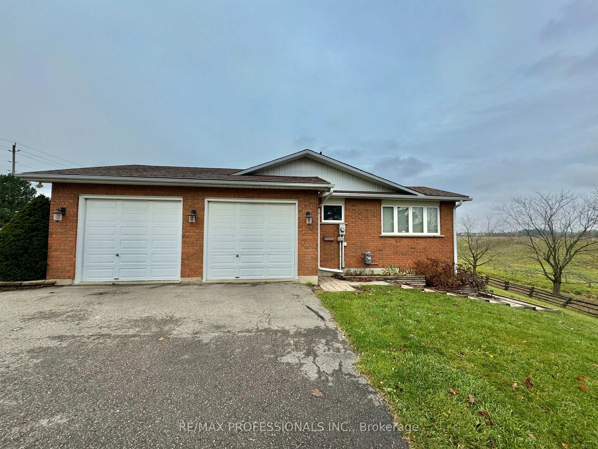 Photo 22 of 12731 Dixie Road, Caledon, Rural Caledon — HOMEH