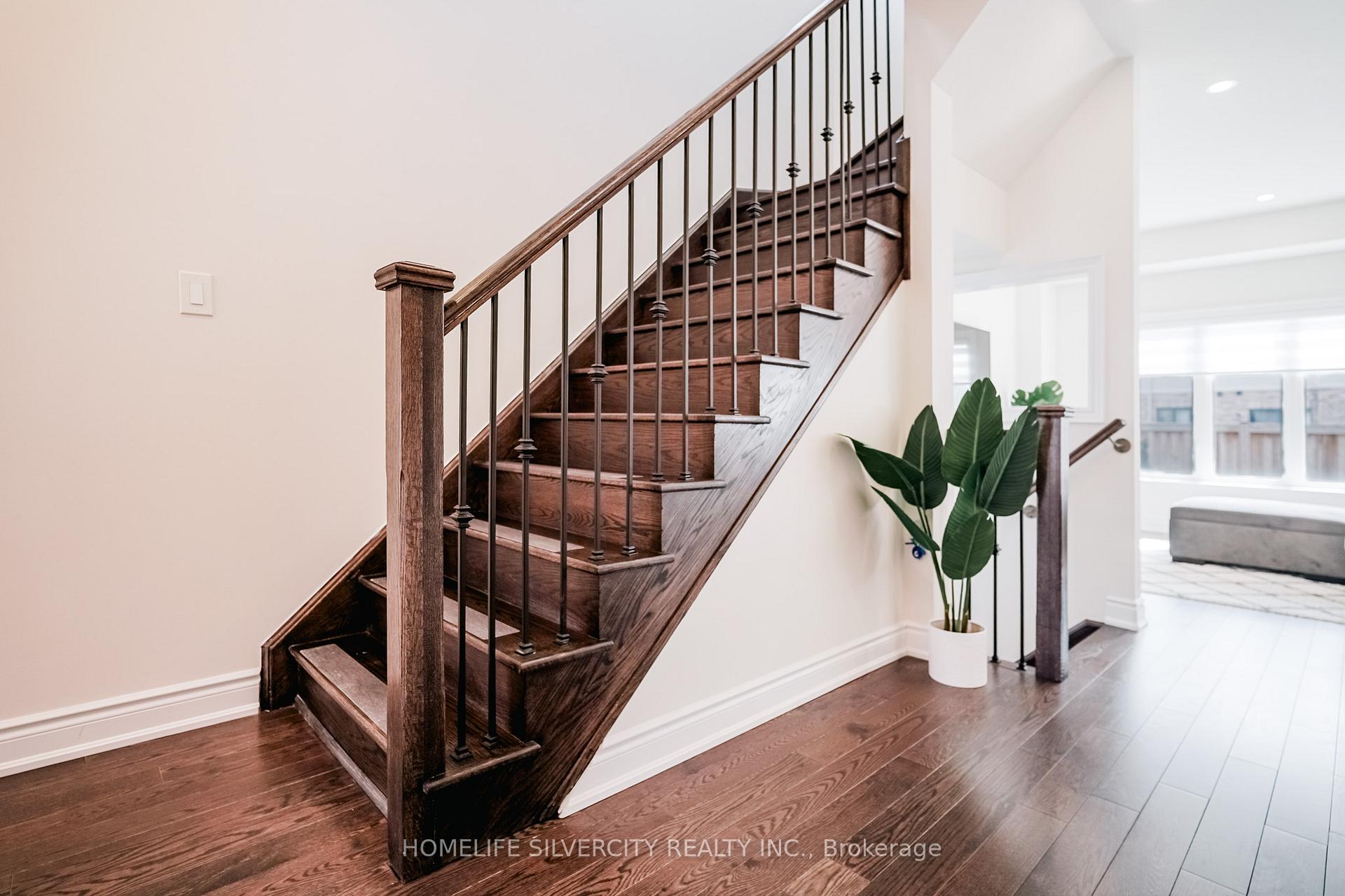 Photo 16 of 9 Arnold Crescent, New Tecumseth, Alliston — HOMEH