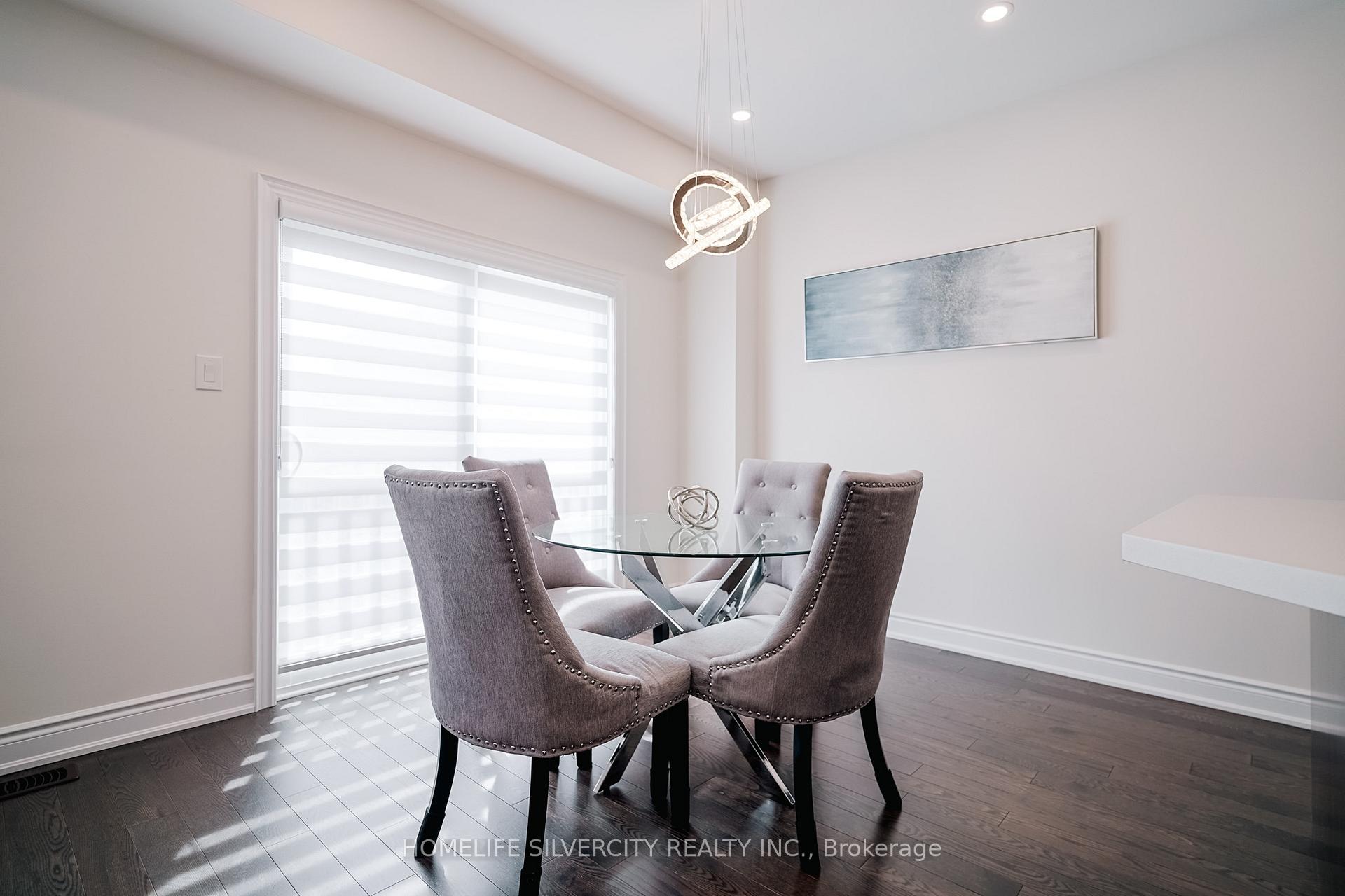 Photo 11 of 9 Arnold Crescent, New Tecumseth, Alliston — HOMEH