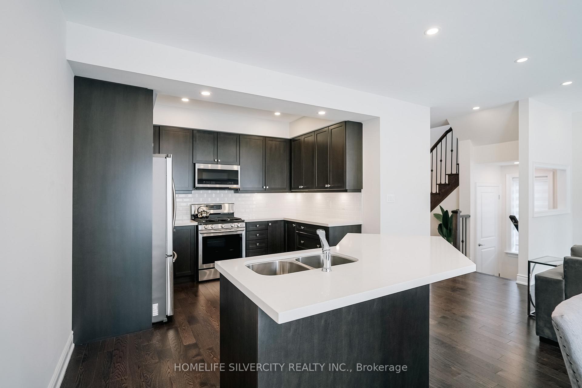 Photo 6 of 9 Arnold Crescent, New Tecumseth, Alliston — HOMEH
