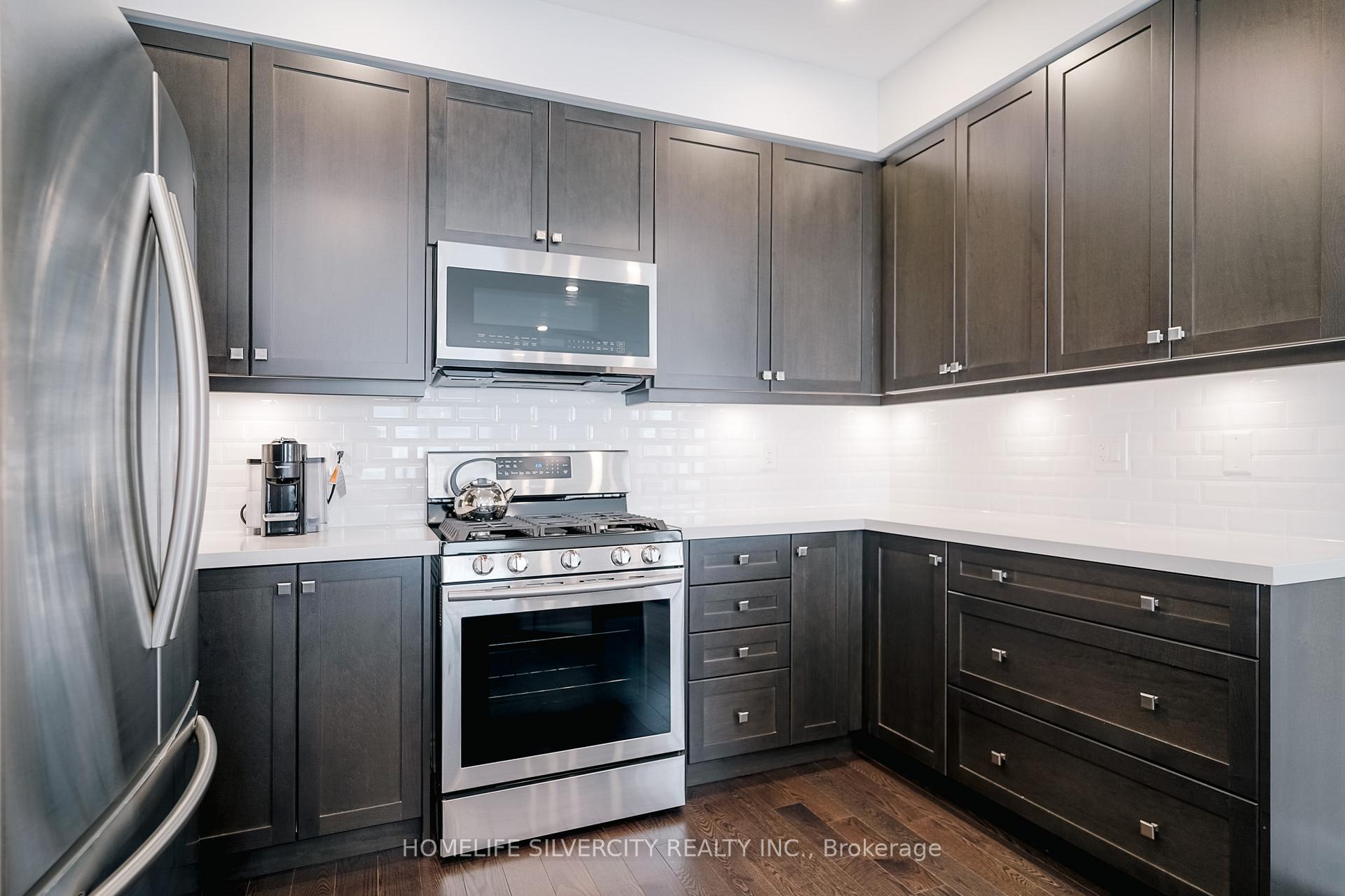 Photo 43 of 9 Arnold Crescent, New Tecumseth, Alliston — HOMEH