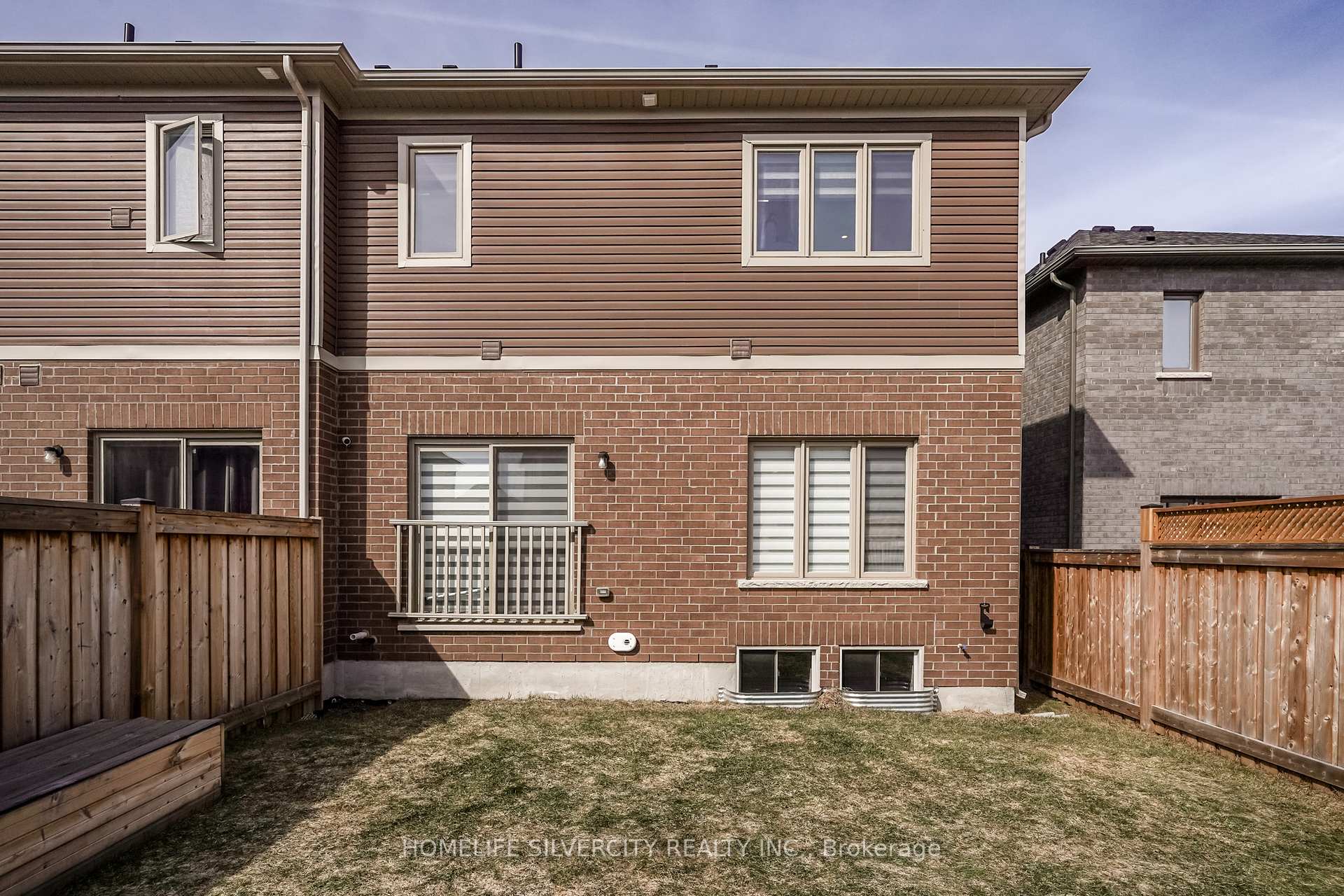 Photo 37 of 9 Arnold Crescent, New Tecumseth, Alliston — HOMEH
