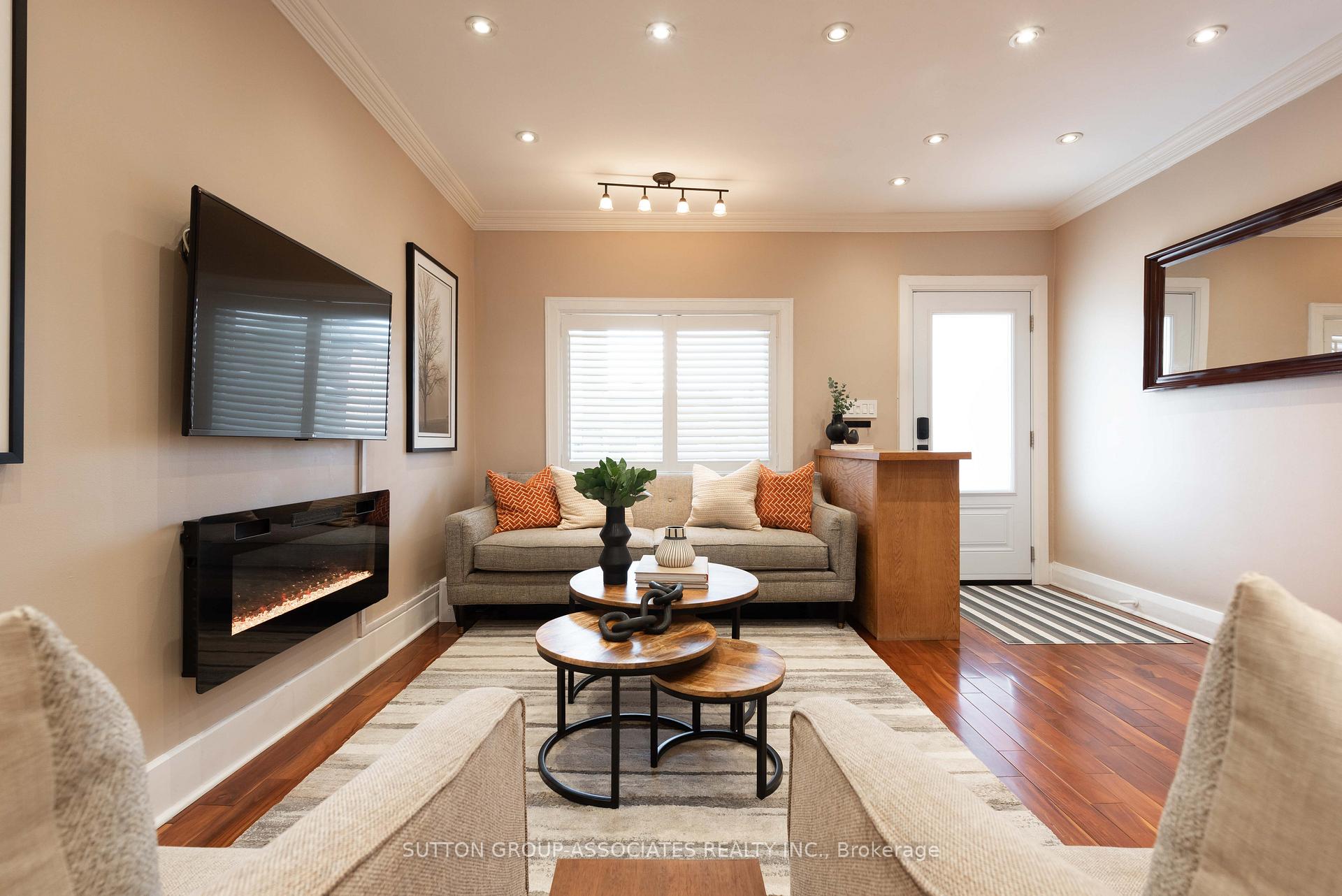 Photo 5 of 407 Westmount Avenue, Toronto, Oakwood Village — HOMEH