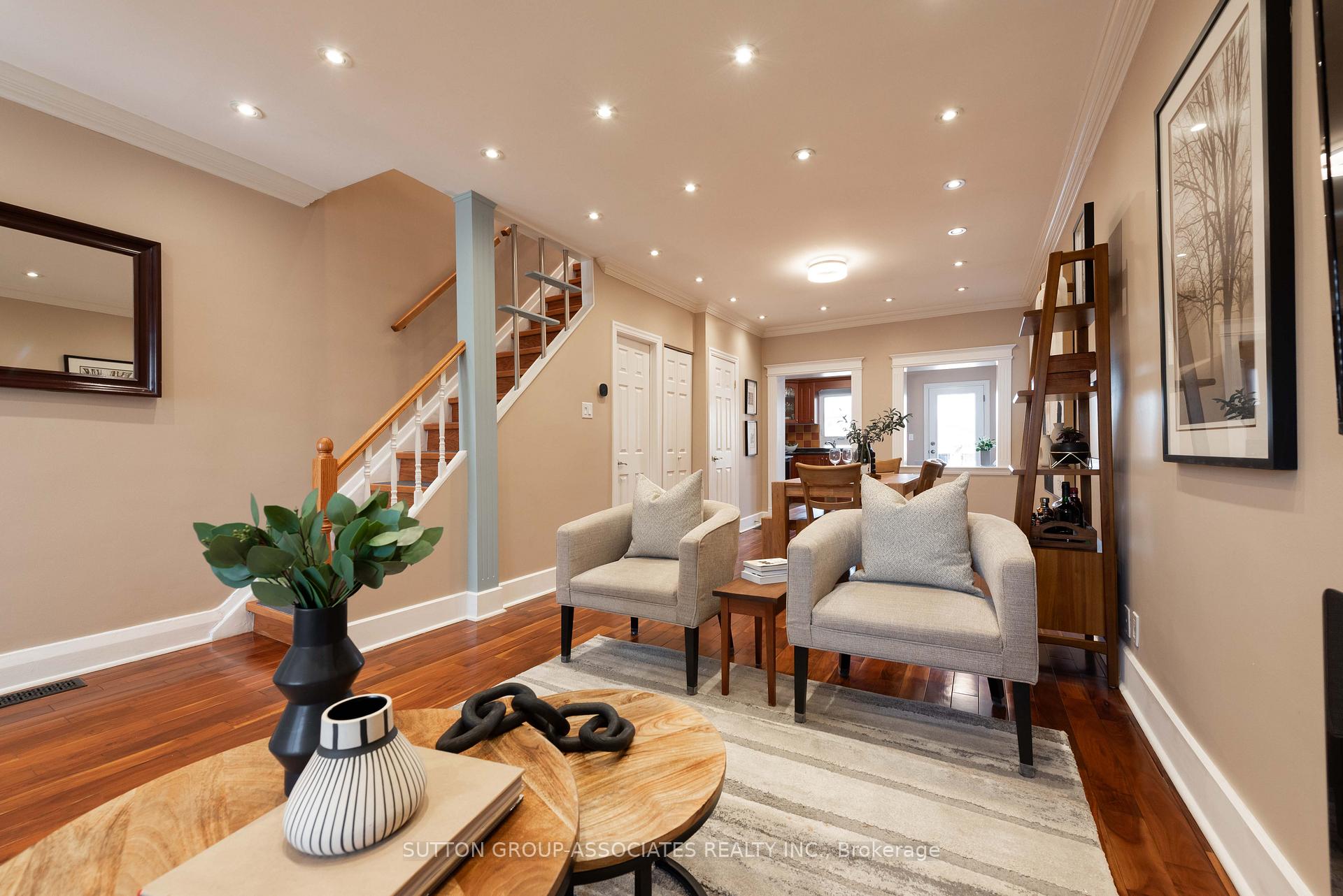 Photo 4 of 407 Westmount Avenue, Toronto, Oakwood Village — HOMEH