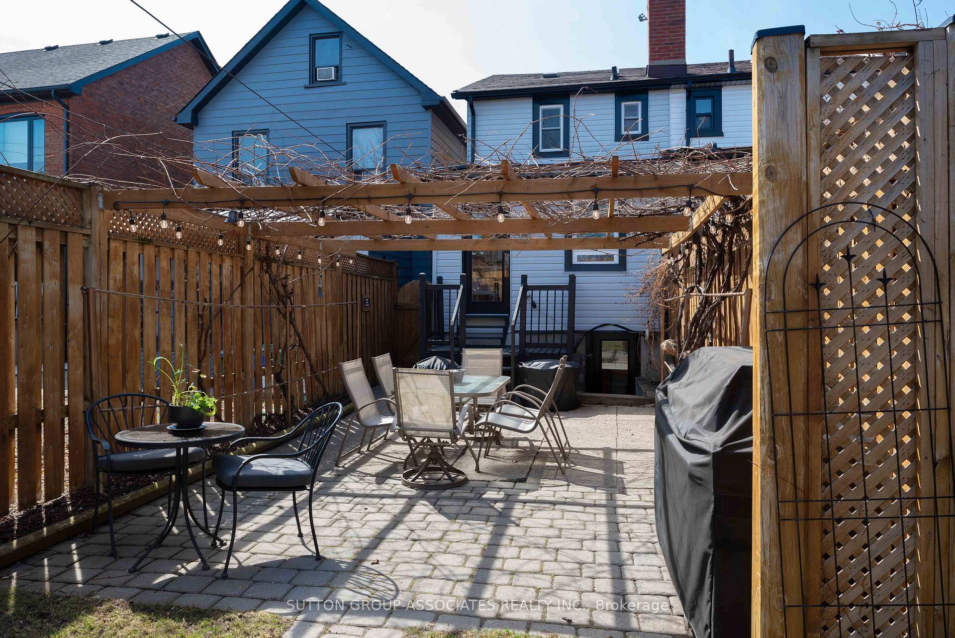 Photo 38 of 407 Westmount Avenue, Toronto, Oakwood Village — HOMEH