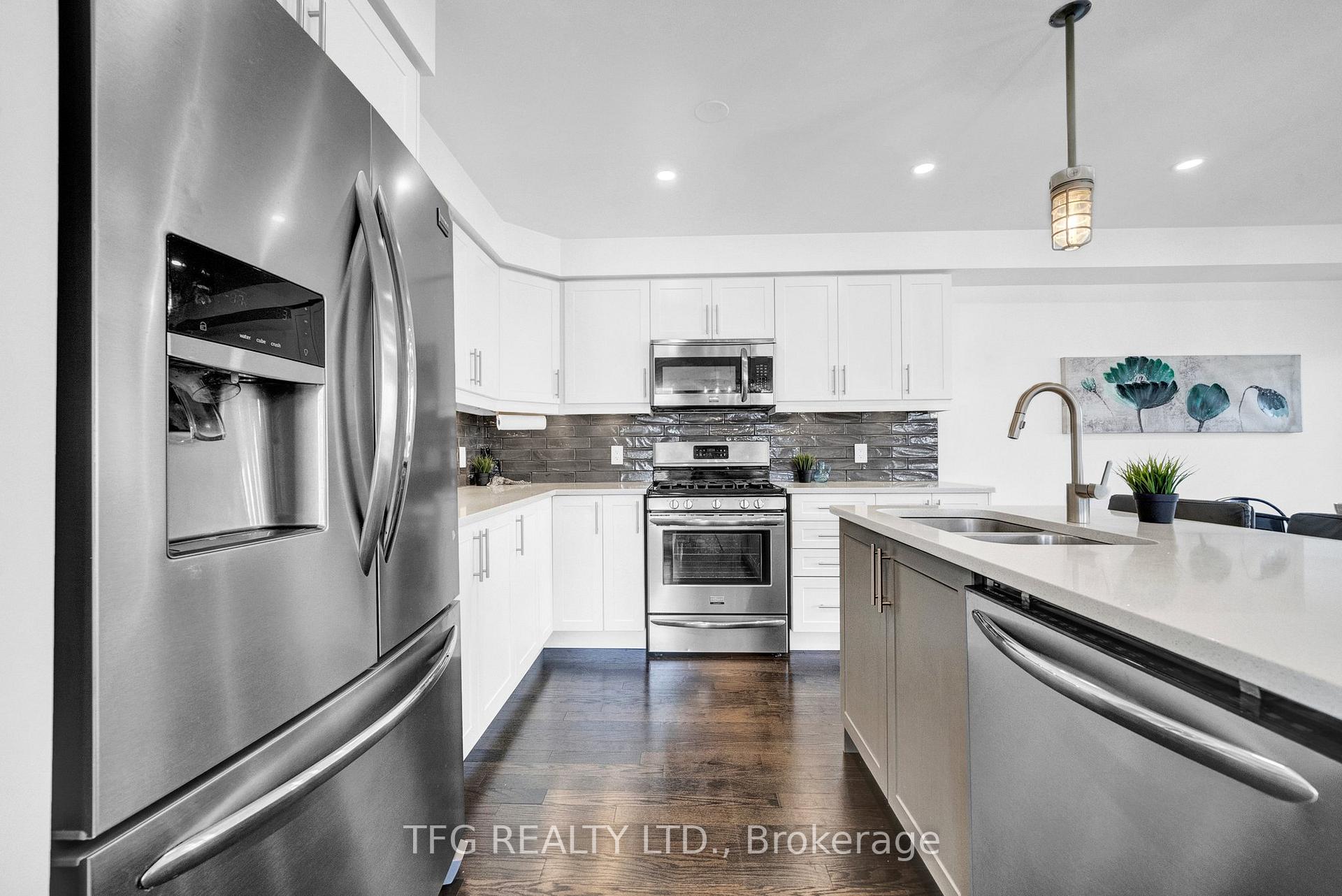 Photo 13 of 193 Elmer Adams Drive, Clarington, Courtice — HOMEH