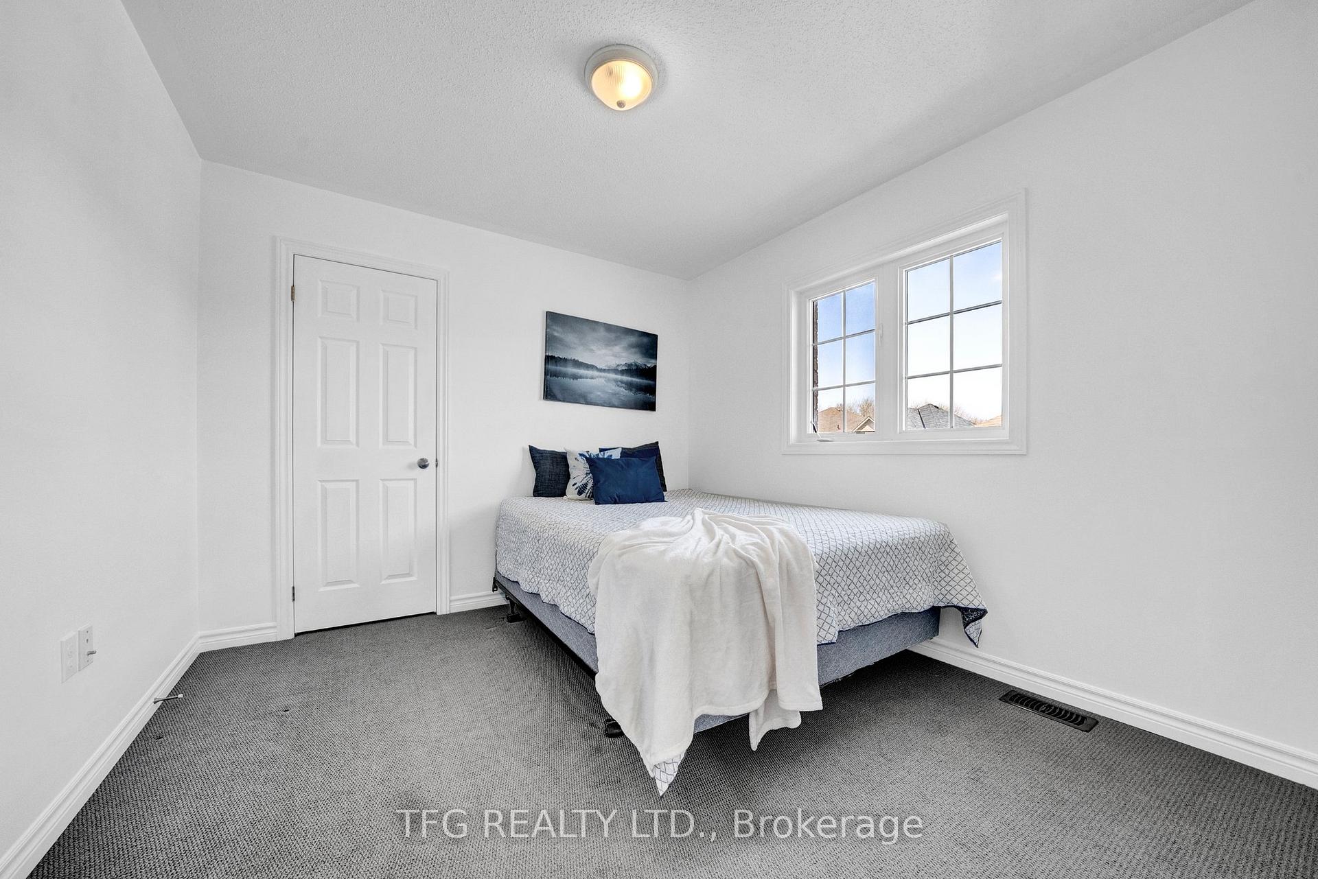 Photo 21 of 193 Elmer Adams Drive, Clarington, Courtice — HOMEH