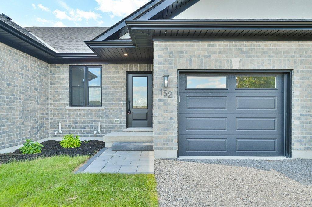 Photo 11 of 152 John Street, Stirling-Rawdon, Stirling Ward — HOMEH