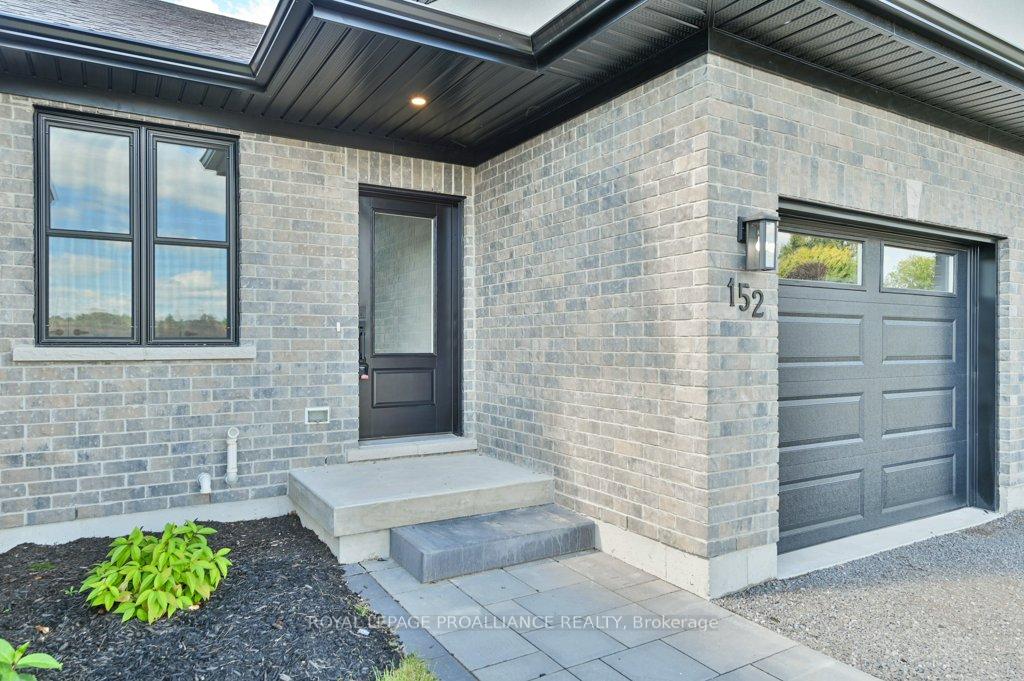 Photo 7 of 152 John Street, Stirling-Rawdon, Stirling Ward — HOMEH