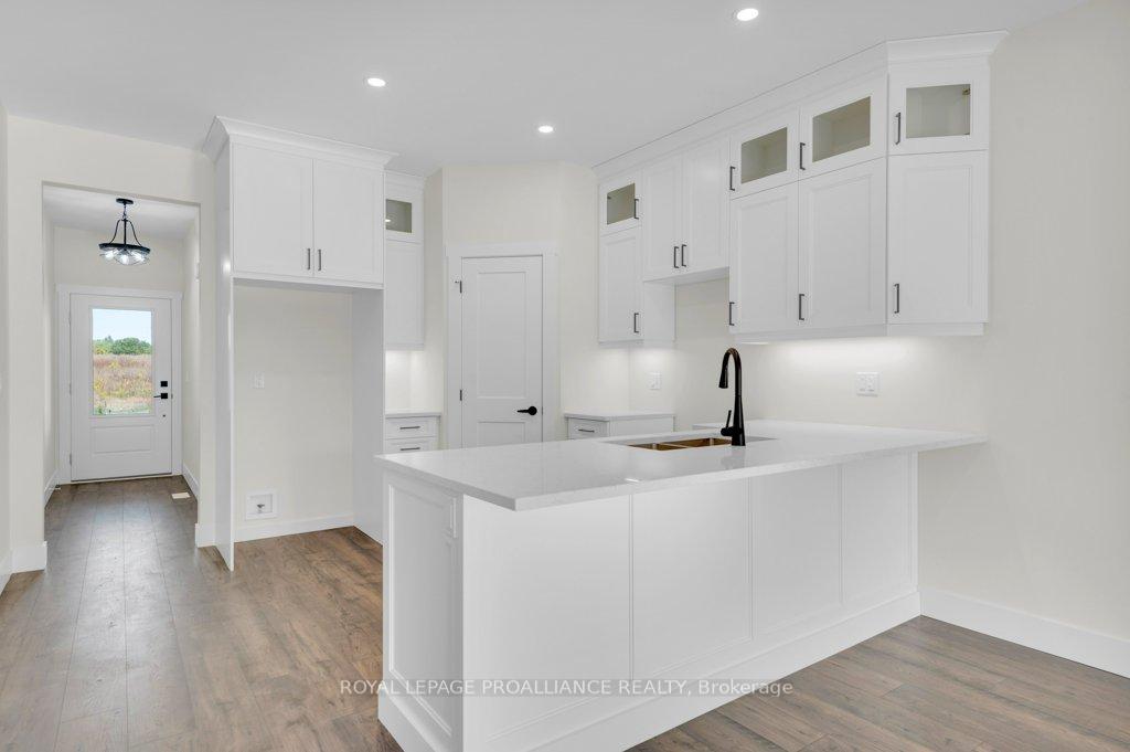 Photo 4 of 152 John Street, Stirling-Rawdon, Stirling Ward — HOMEH