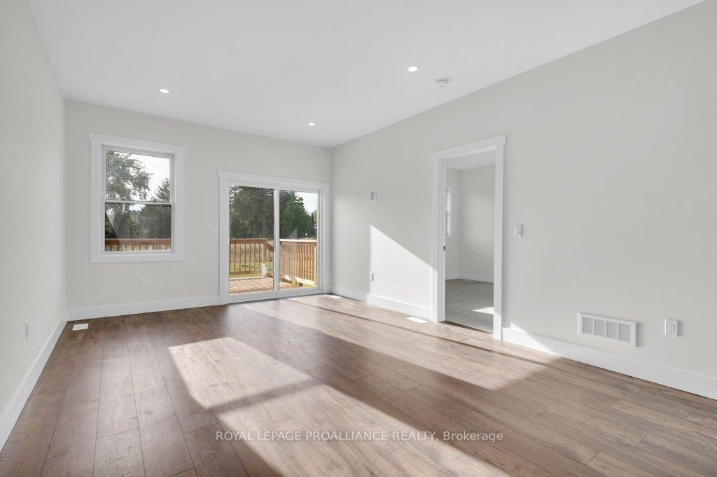 Photo 12 of 152 John Street, Stirling-Rawdon, Stirling Ward — HOMEH