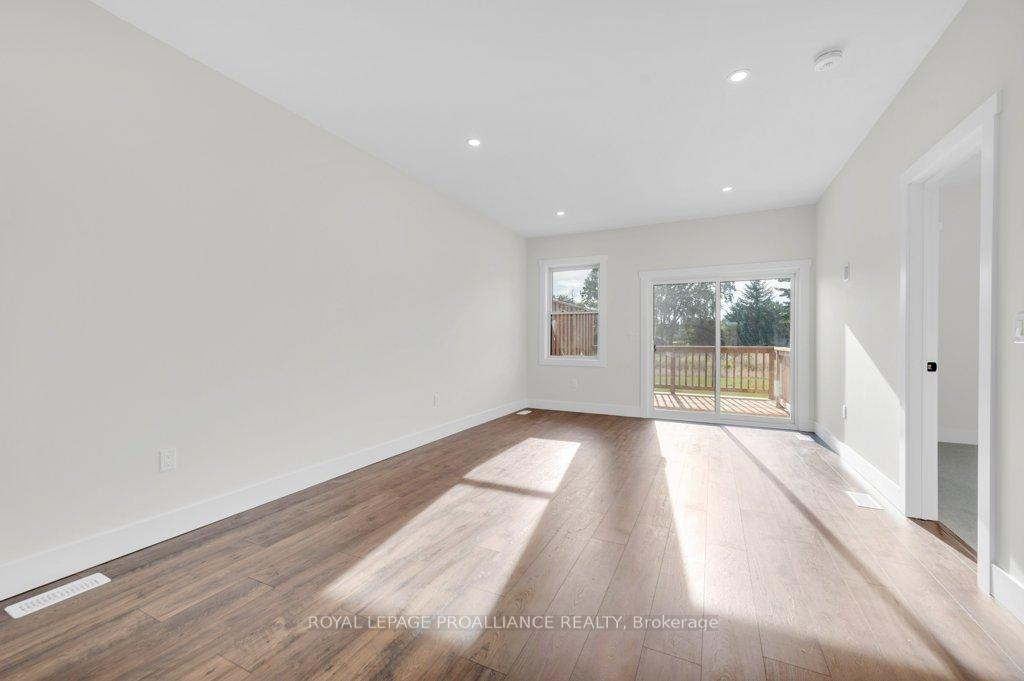 Photo 13 of 152 John Street, Stirling-Rawdon, Stirling Ward — HOMEH