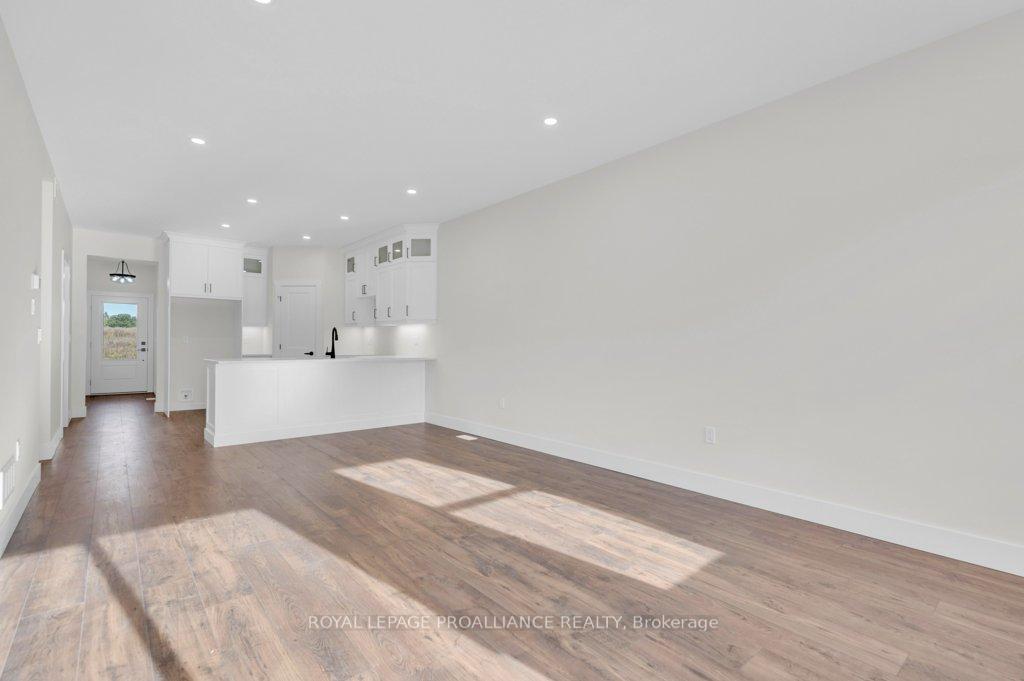 Photo 15 of 152 John Street, Stirling-Rawdon, Stirling Ward — HOMEH