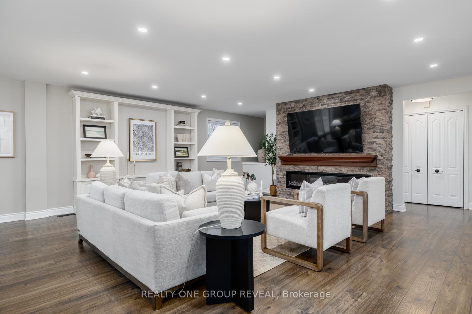Photo 11 of 211 Lakeview Road, Clarington, Newcastle — HOMEH