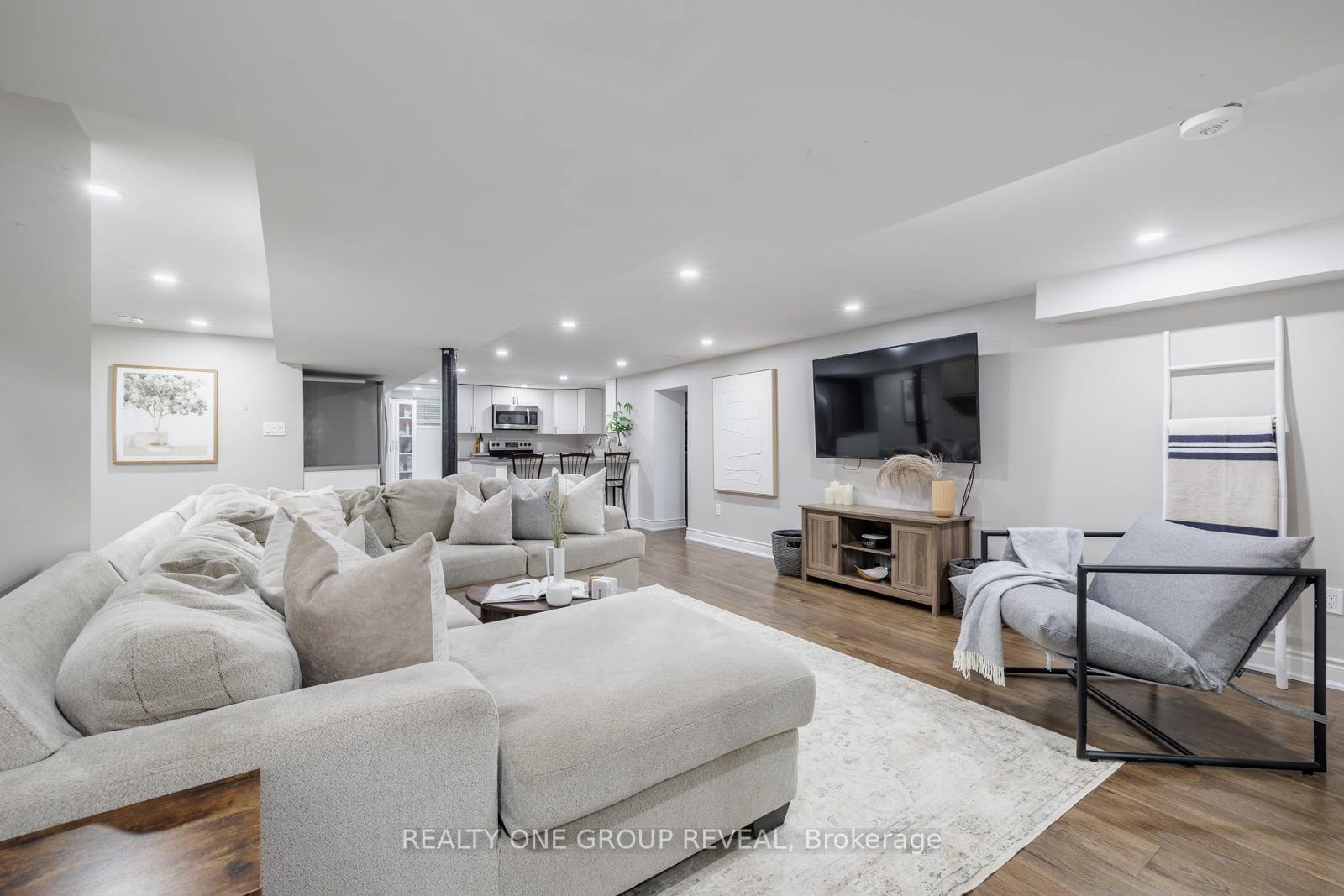 Photo 28 of 211 Lakeview Road, Clarington, Newcastle — HOMEH