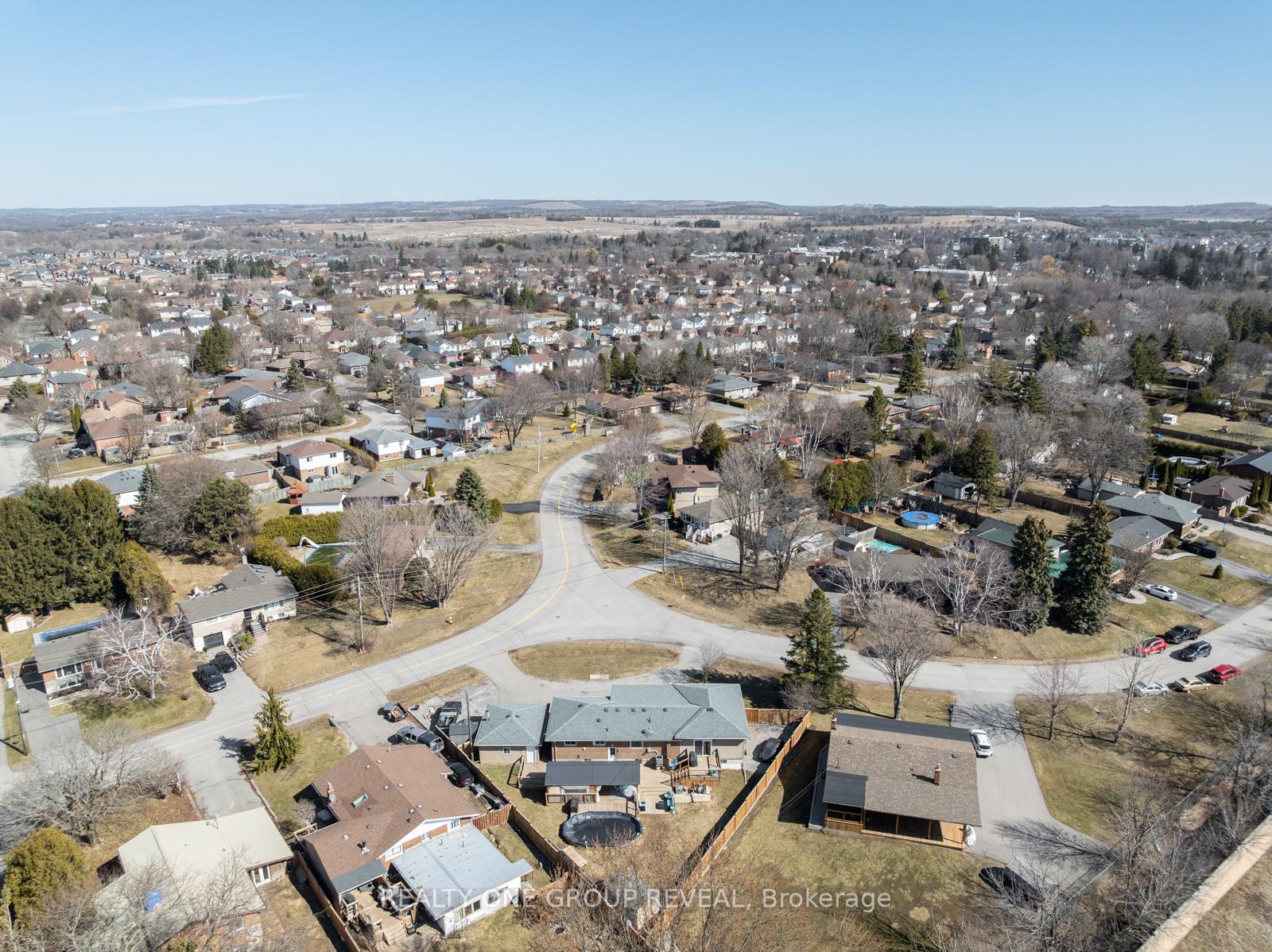 Photo 33 of 211 Lakeview Road, Clarington, Newcastle — HOMEH