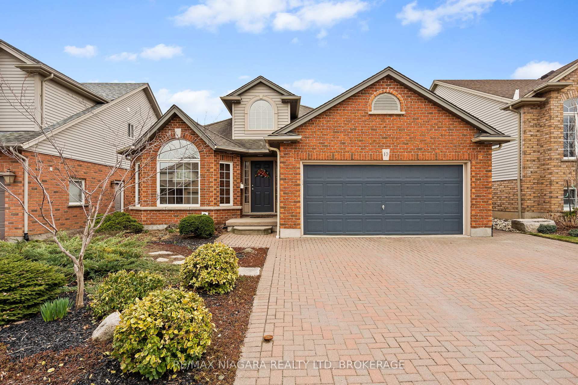 Photo 5 of 10 Montrose Street, St. Catharines, Rykert/Vansickle — HOMEH