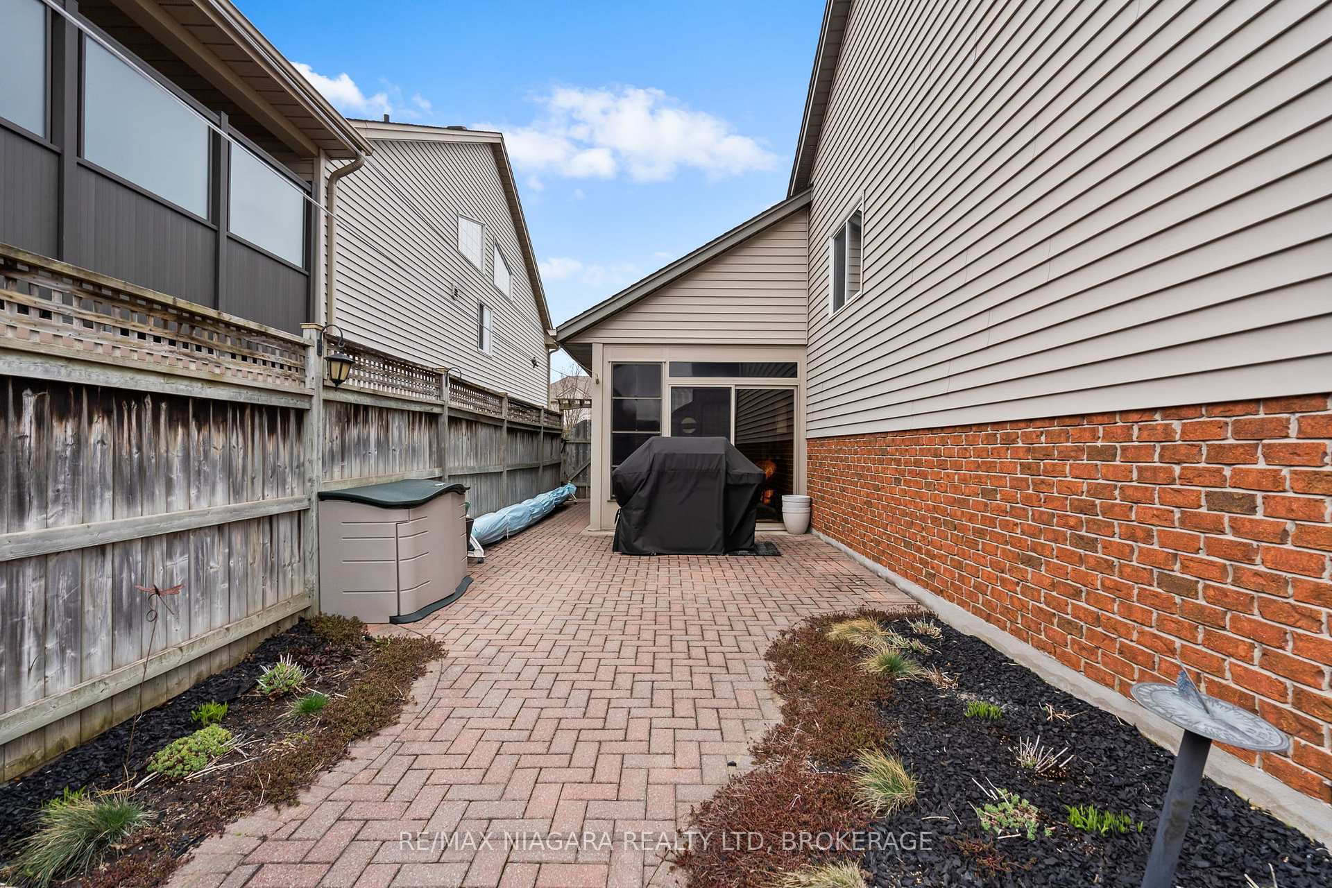 Photo 26 of 10 Montrose Street, St. Catharines, Rykert/Vansickle — HOMEH