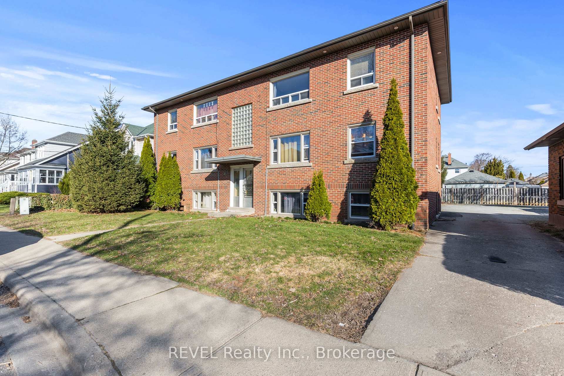 Photo 1 of 89 Beech Street, St. Catharines, Downtown — HOMEH