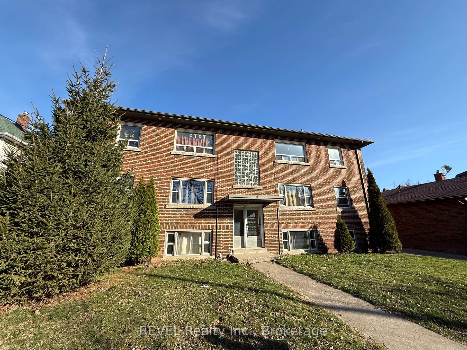 Photo 10 of 89 Beech Street, St. Catharines, Downtown — HOMEH
