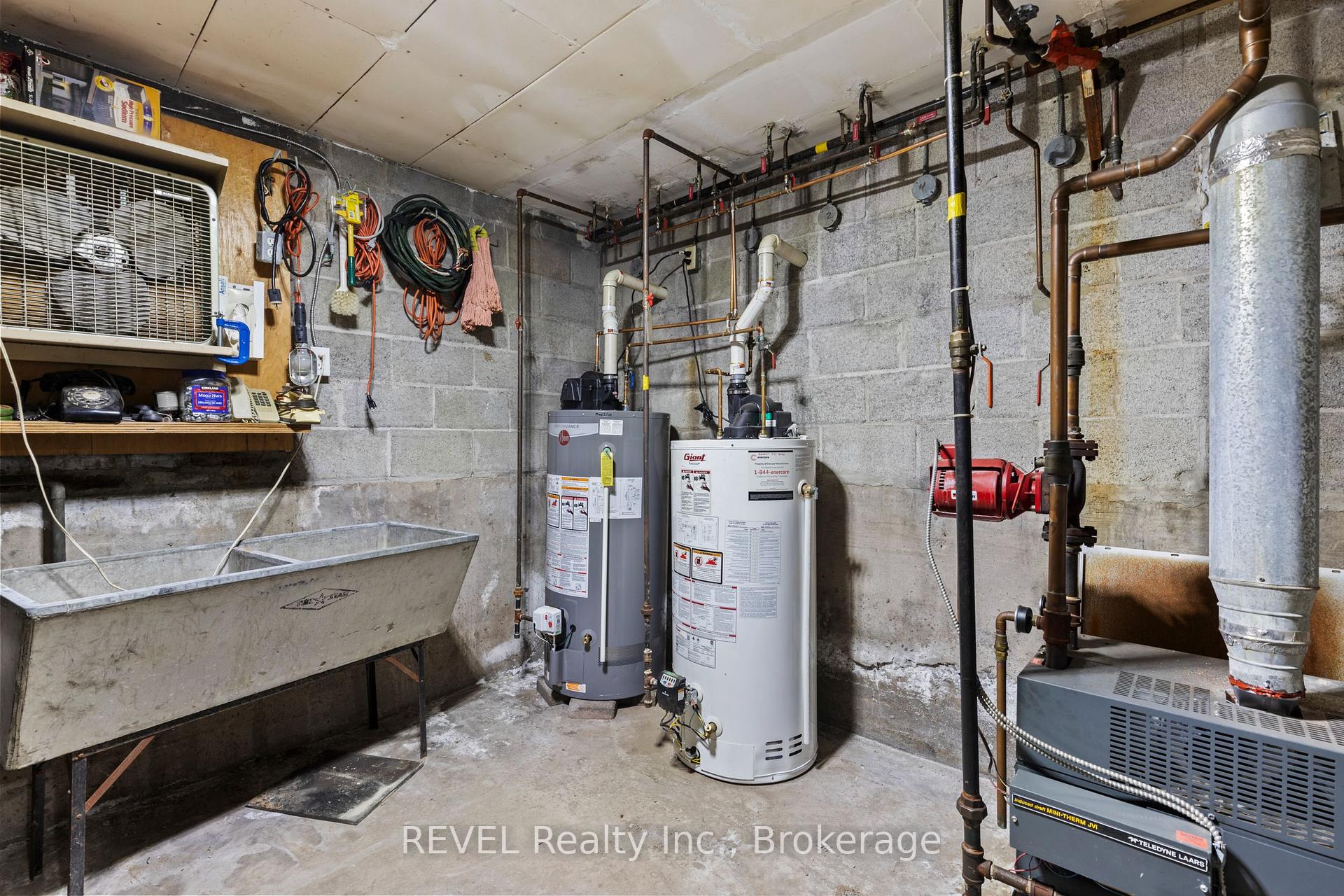 Photo 7 of 89 Beech Street, St. Catharines, Downtown — HOMEH