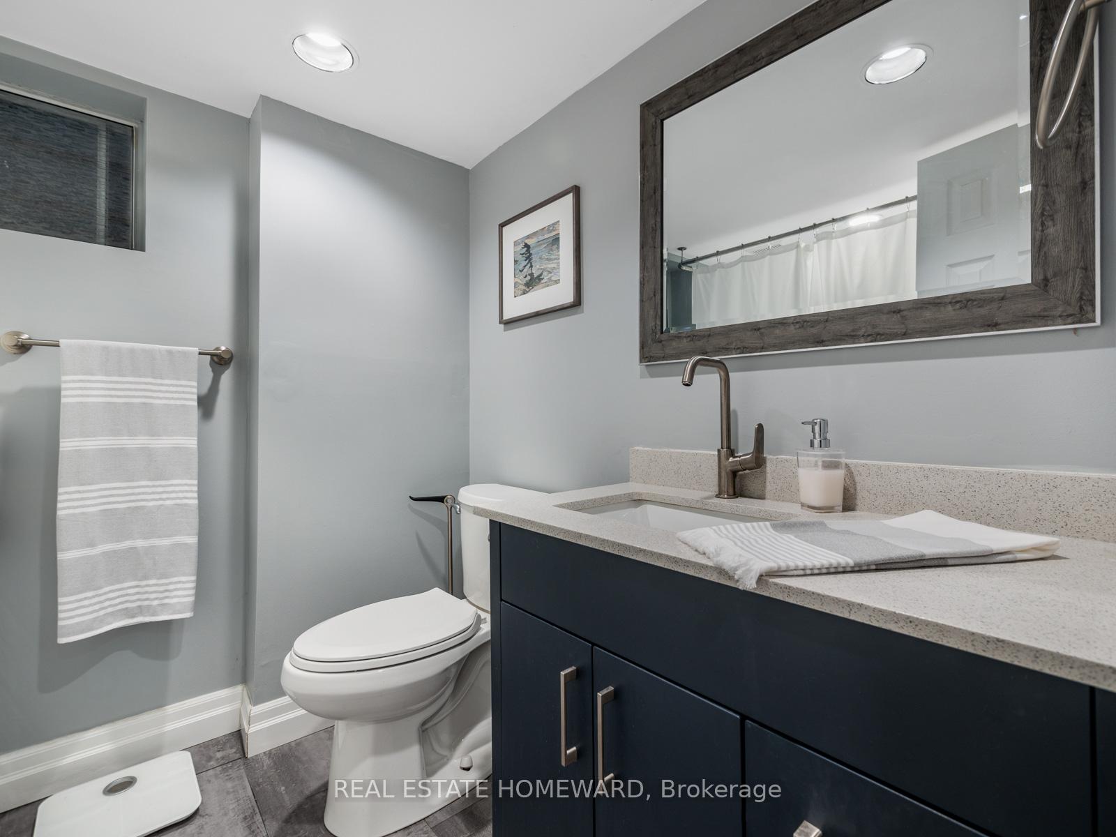 Photo 17 of 53 Beaufort Road, Toronto, The Beaches — HOMEH