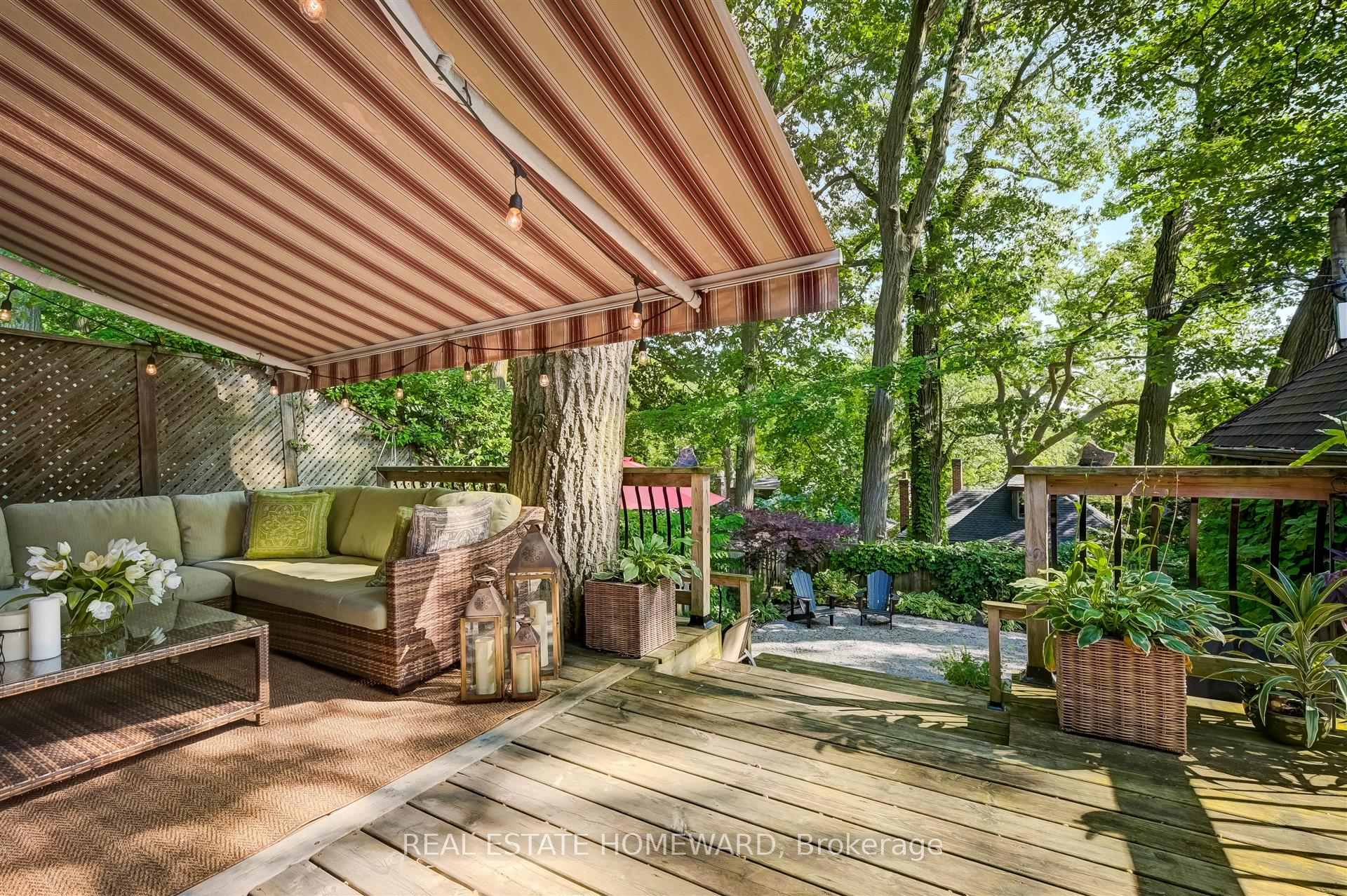 Photo 19 of 53 Beaufort Road, Toronto, The Beaches — HOMEH