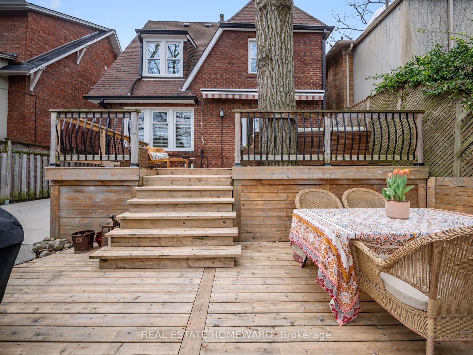 Photo 10 of 53 Beaufort Road, Toronto, The Beaches — HOMEH