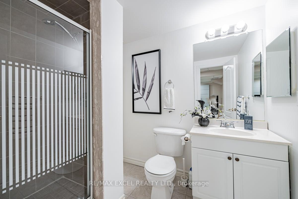 Photo 33 of 8 Weatherill Rd, Markham, Berczy — HOMEH