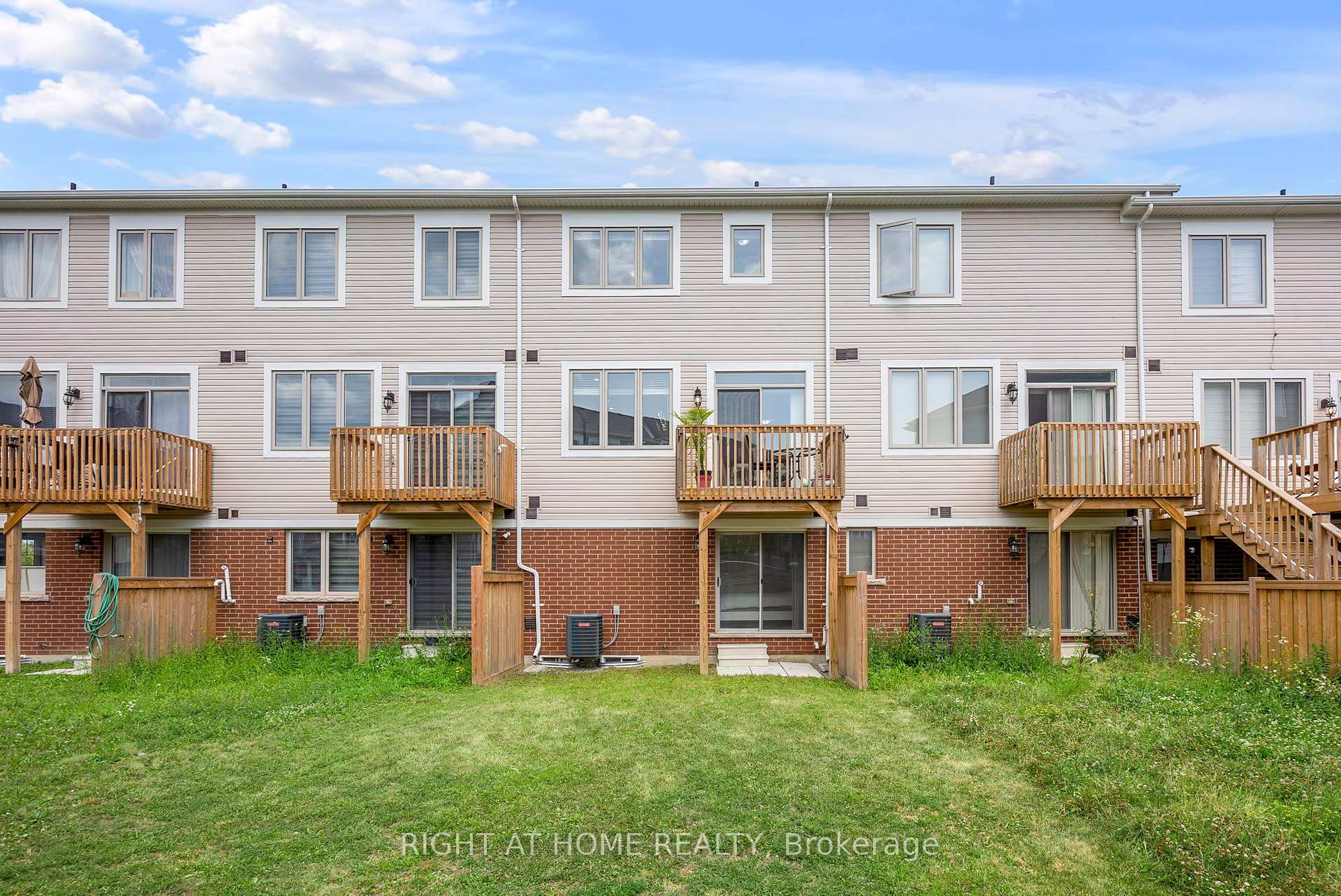 Photo 16 of 106 Hibiscus Lane, Hamilton, Vincent — HOMEH