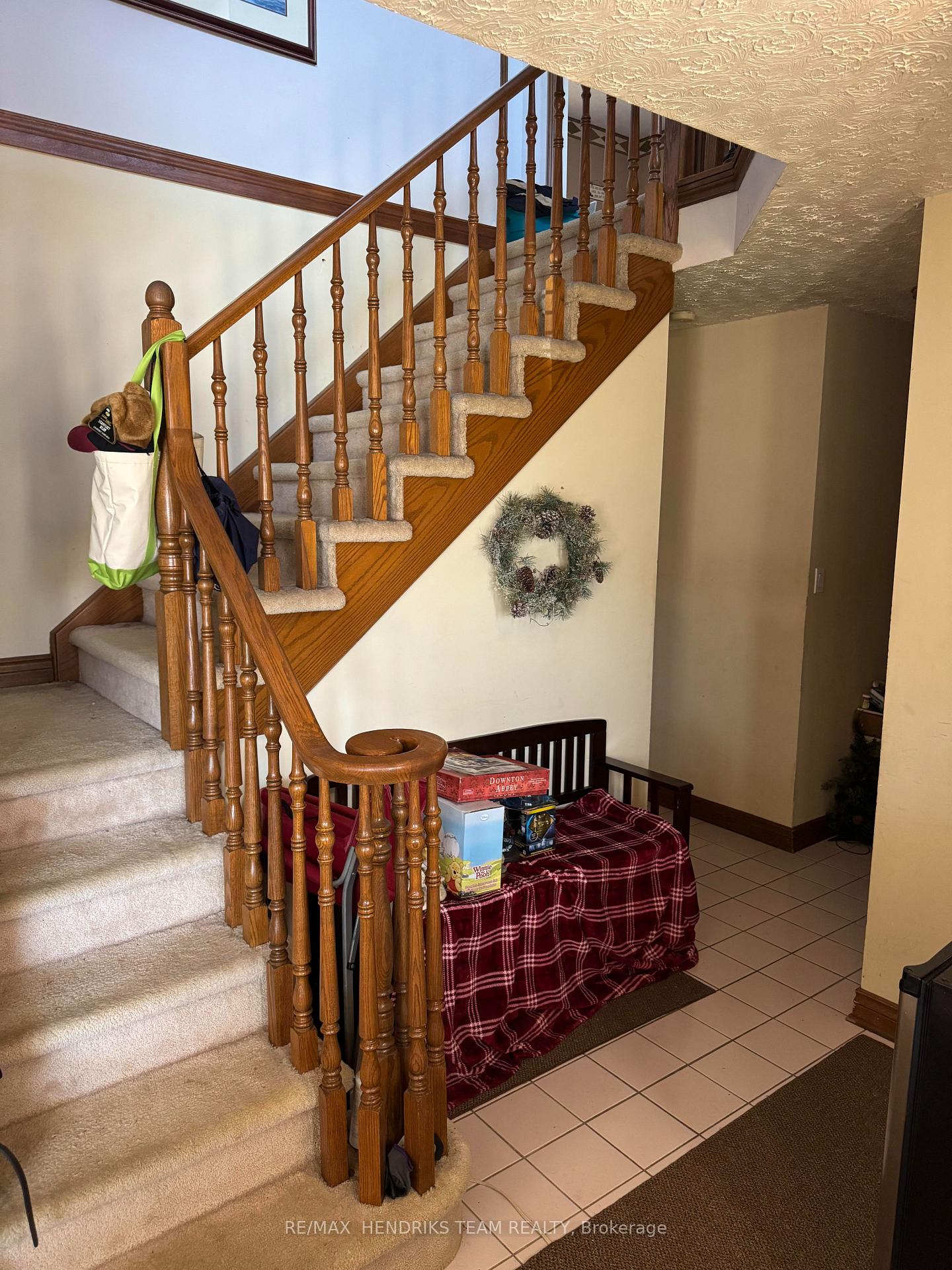 Photo 10 of 104 Sawmill Road, St. Catharines, Grapeview — HOMEH