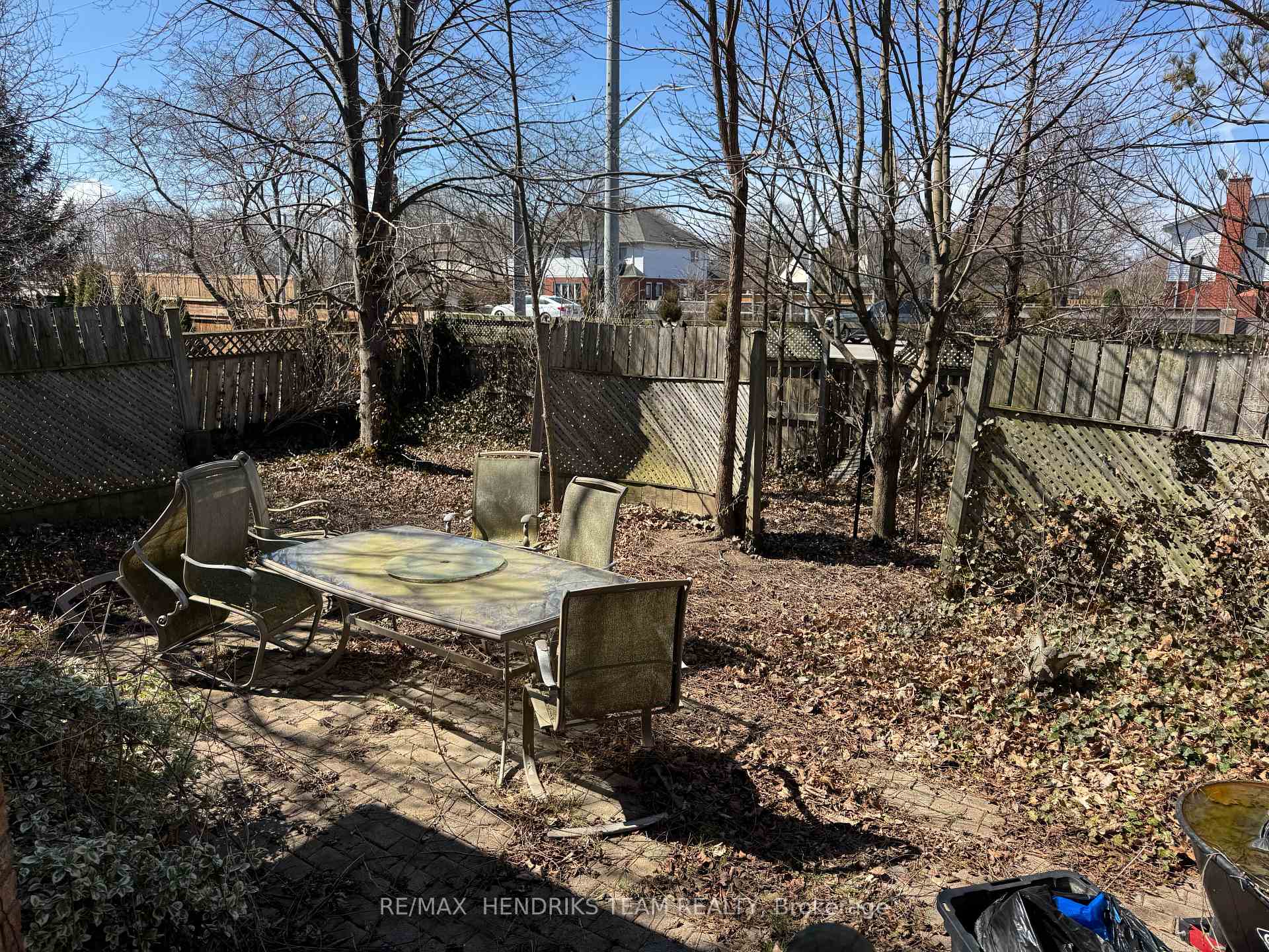 Photo 11 of 104 Sawmill Road, St. Catharines, Grapeview — HOMEH