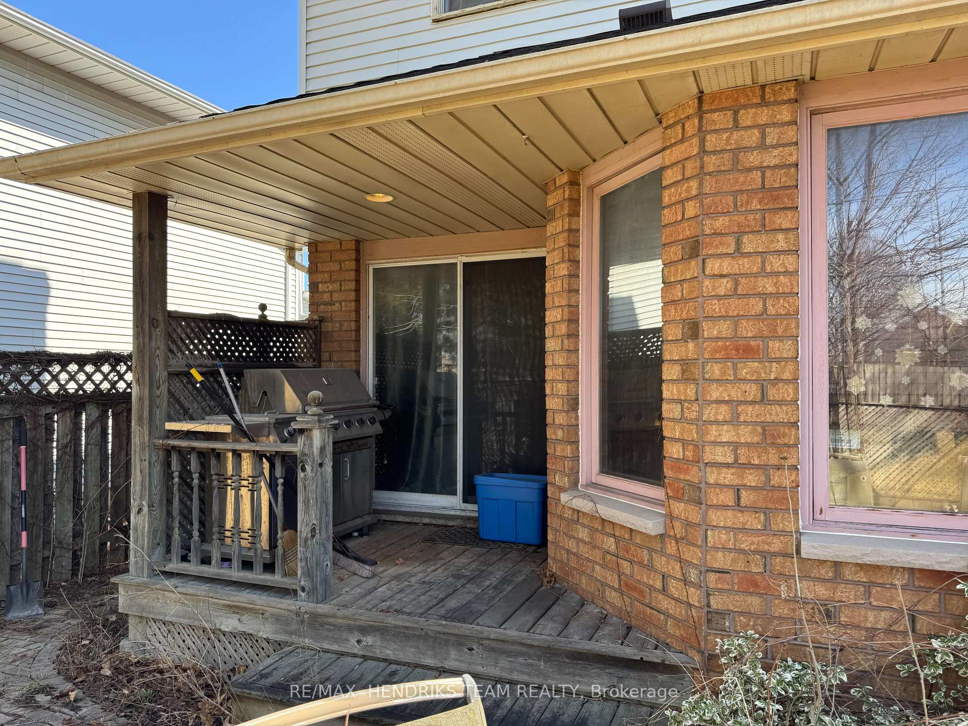 Photo 19 of 104 Sawmill Road, St. Catharines, Grapeview — HOMEH