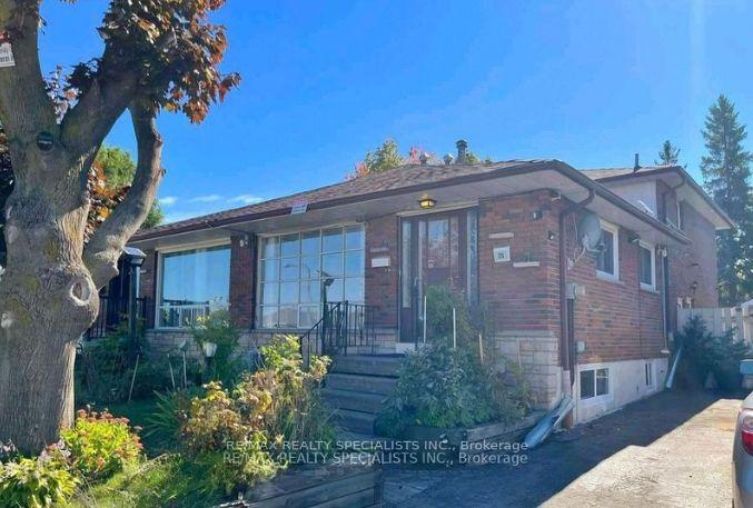 Photo 1 of 31 Sunderland Crescent, Scarborough, Woburn — HOMEH