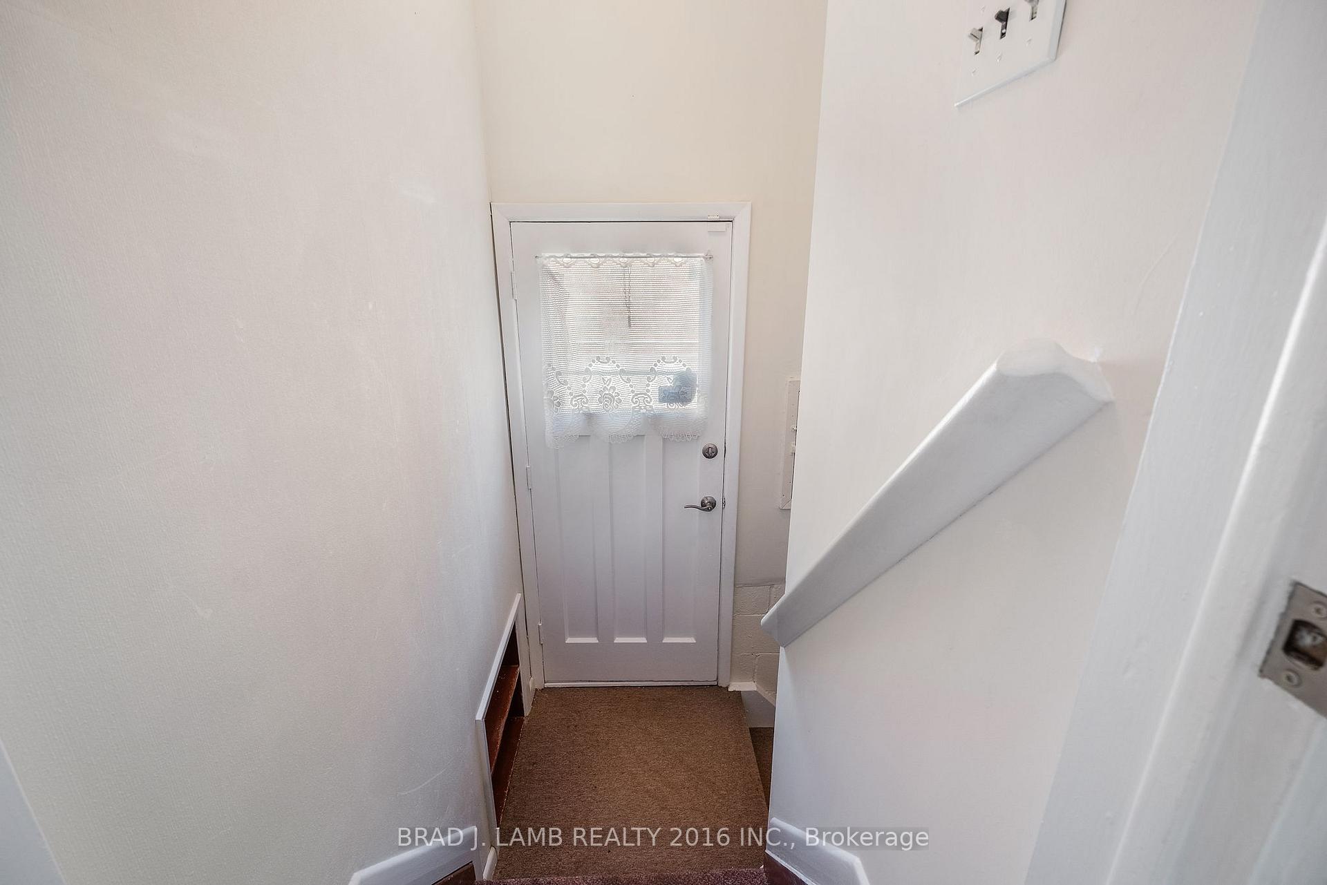 Photo 19 of 408 Painted Post Drive, Scarborough, Woburn — HOMEH