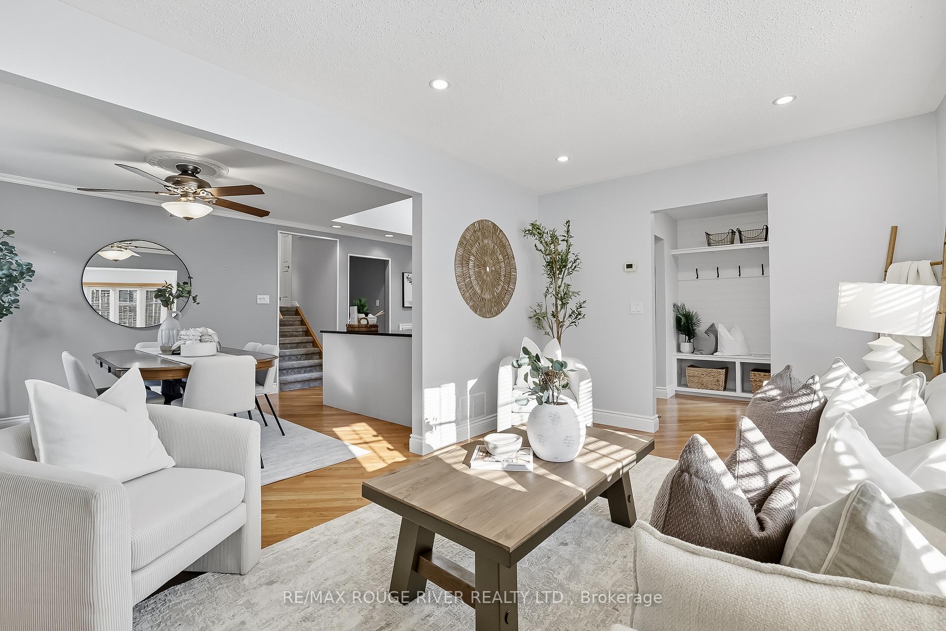 Photo 6 of 7 Vincent Court, Clarington, Newcastle — HOMEH