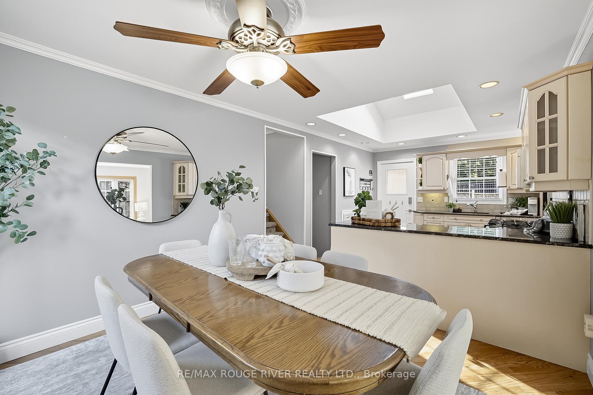 Photo 9 of 7 Vincent Court, Clarington, Newcastle — HOMEH