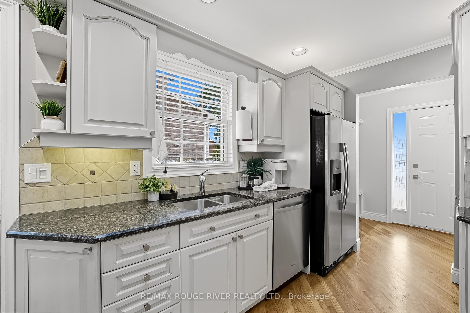 Photo 12 of 7 Vincent Court, Clarington, Newcastle — HOMEH