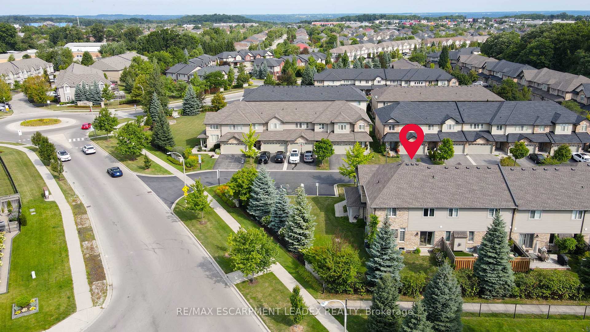 Photo 8 of Unit 30, 441 Stonehenge Drive, Hamilton, Ancaster — HOMEH