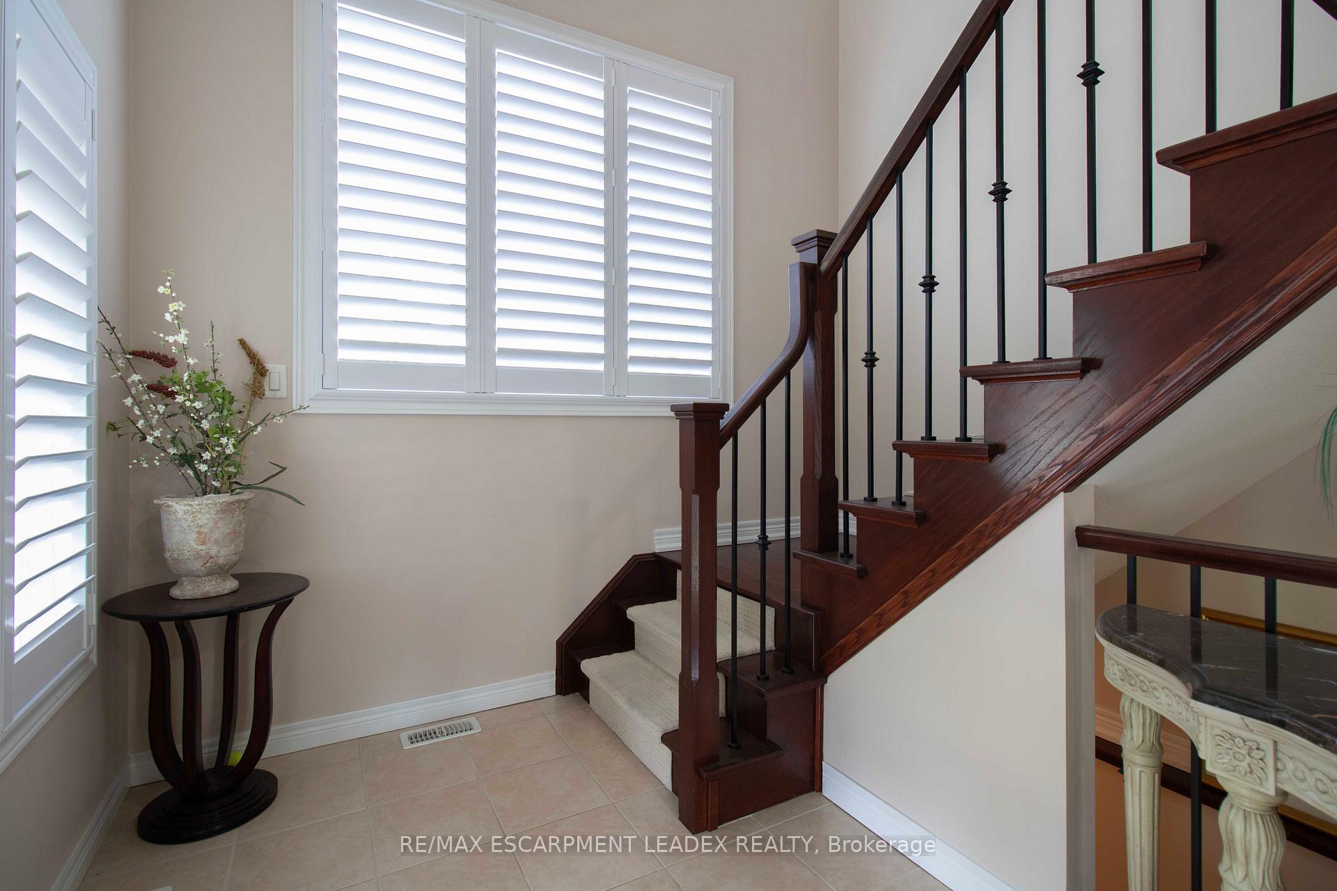 Photo 31 of Unit 30, 441 Stonehenge Drive, Hamilton, Ancaster — HOMEH
