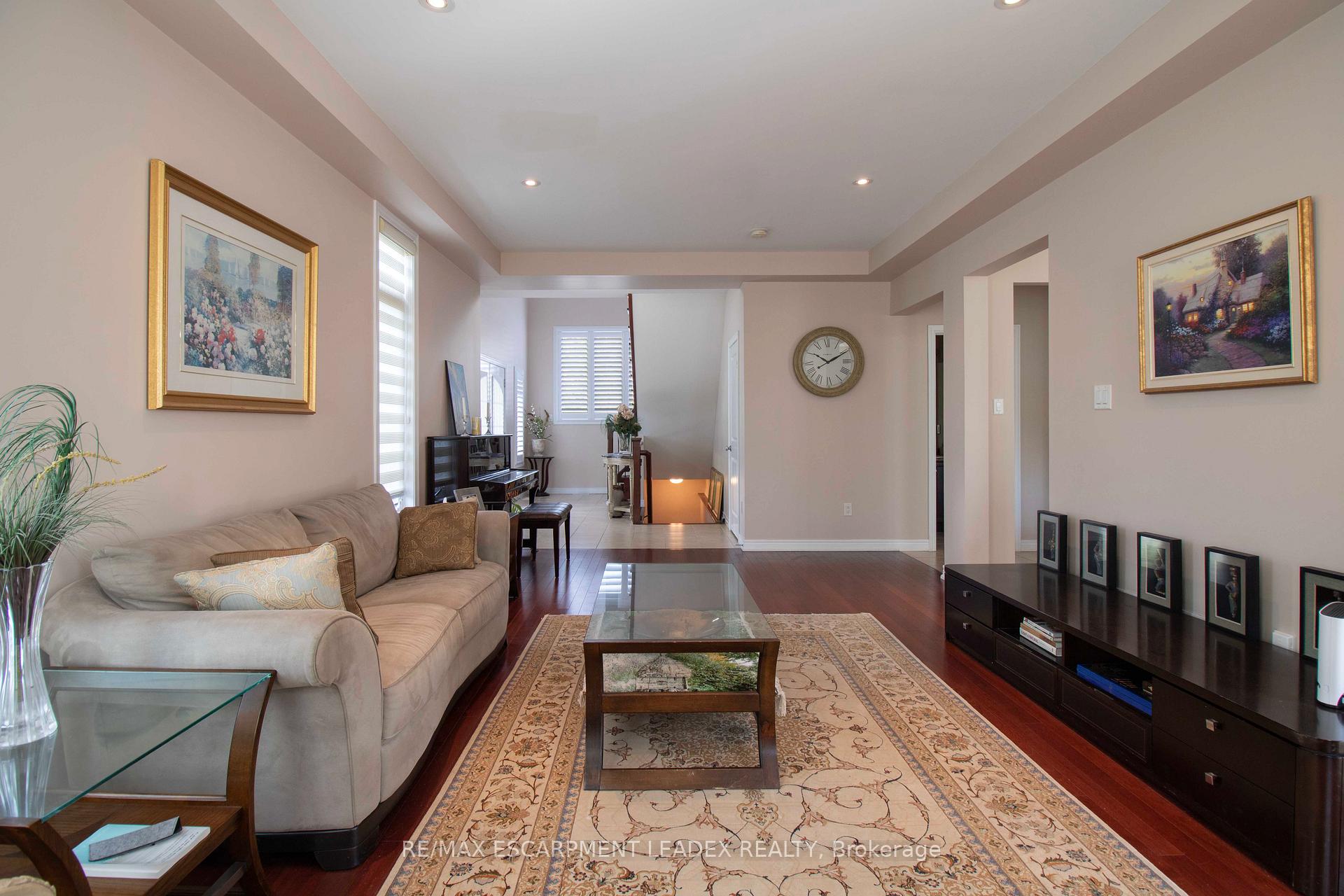 Photo 39 of Unit 30, 441 Stonehenge Drive, Hamilton, Ancaster — HOMEH
