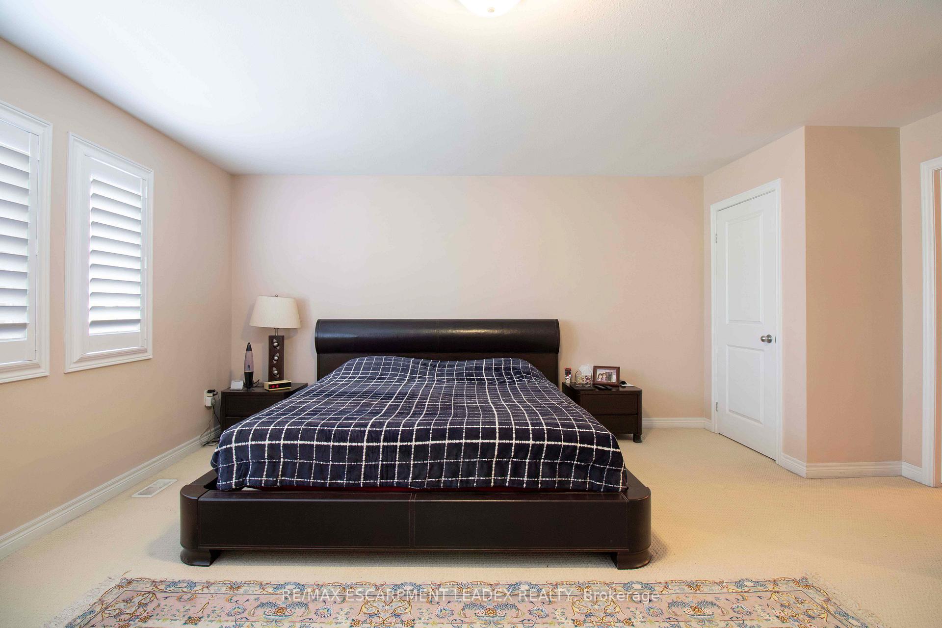 Photo 35 of Unit 30, 441 Stonehenge Drive, Hamilton, Ancaster — HOMEH