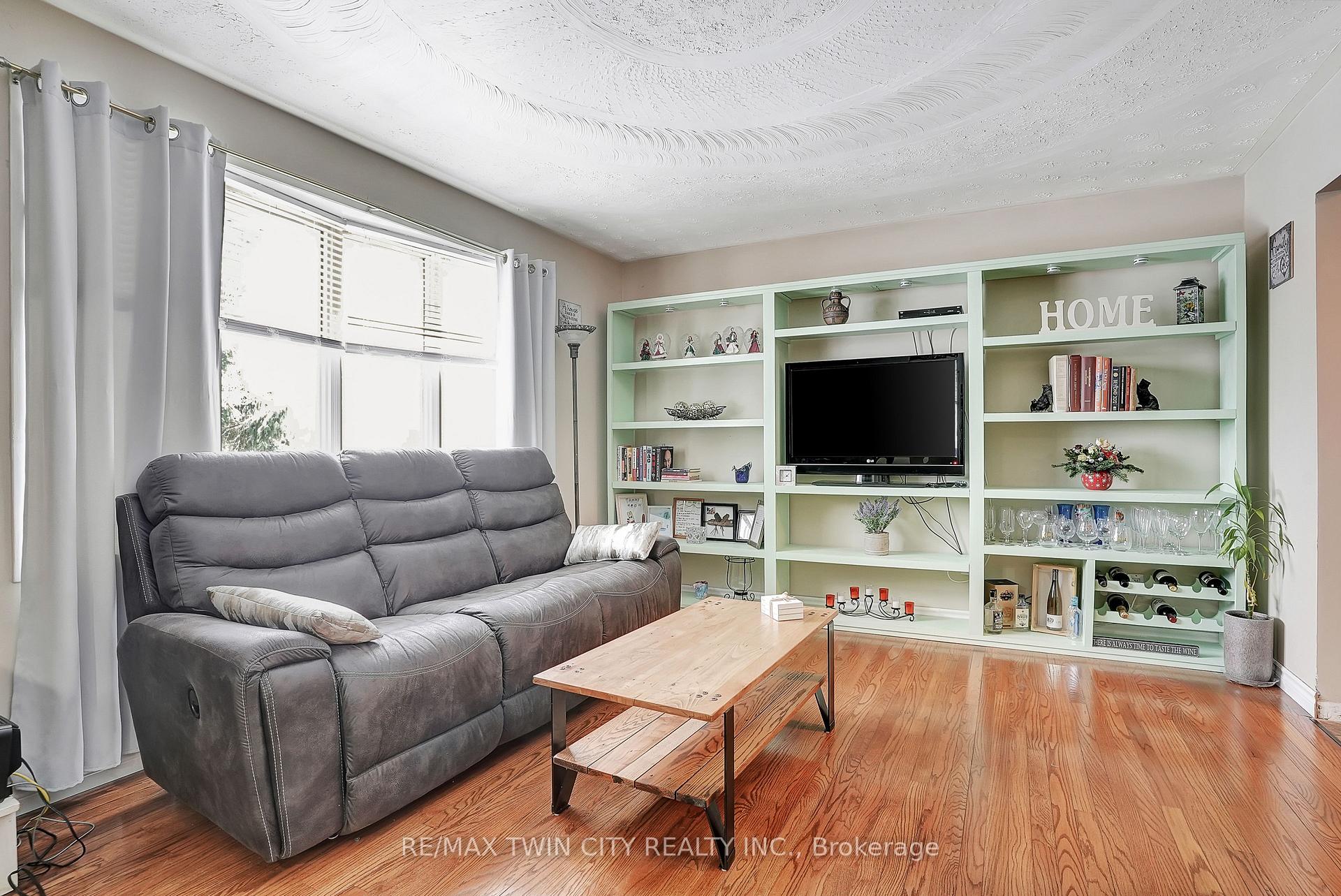 Photo 22 of 46 Maple Street, Wellesley — HOMEH