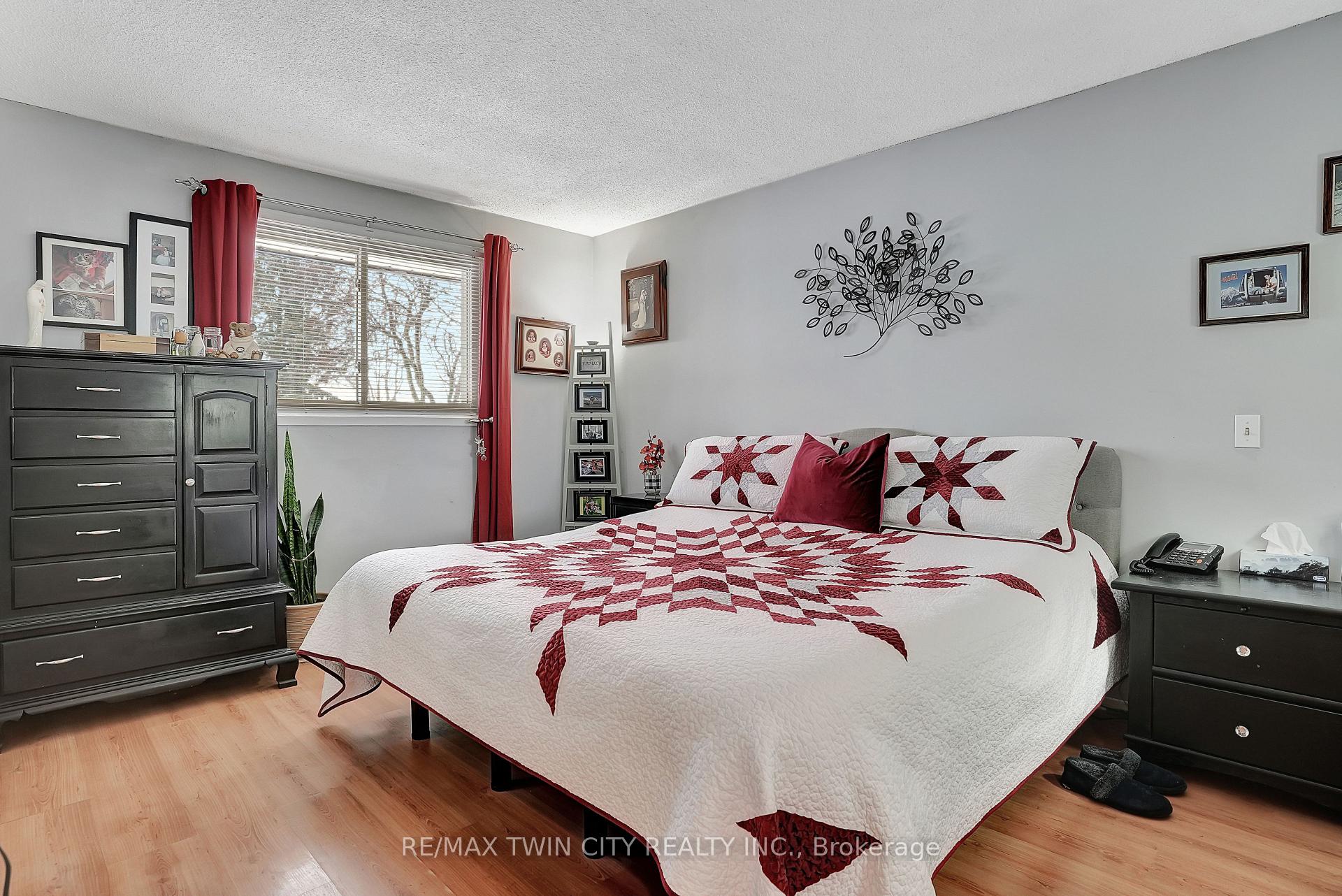 Photo 8 of 46 Maple Street, Wellesley — HOMEH