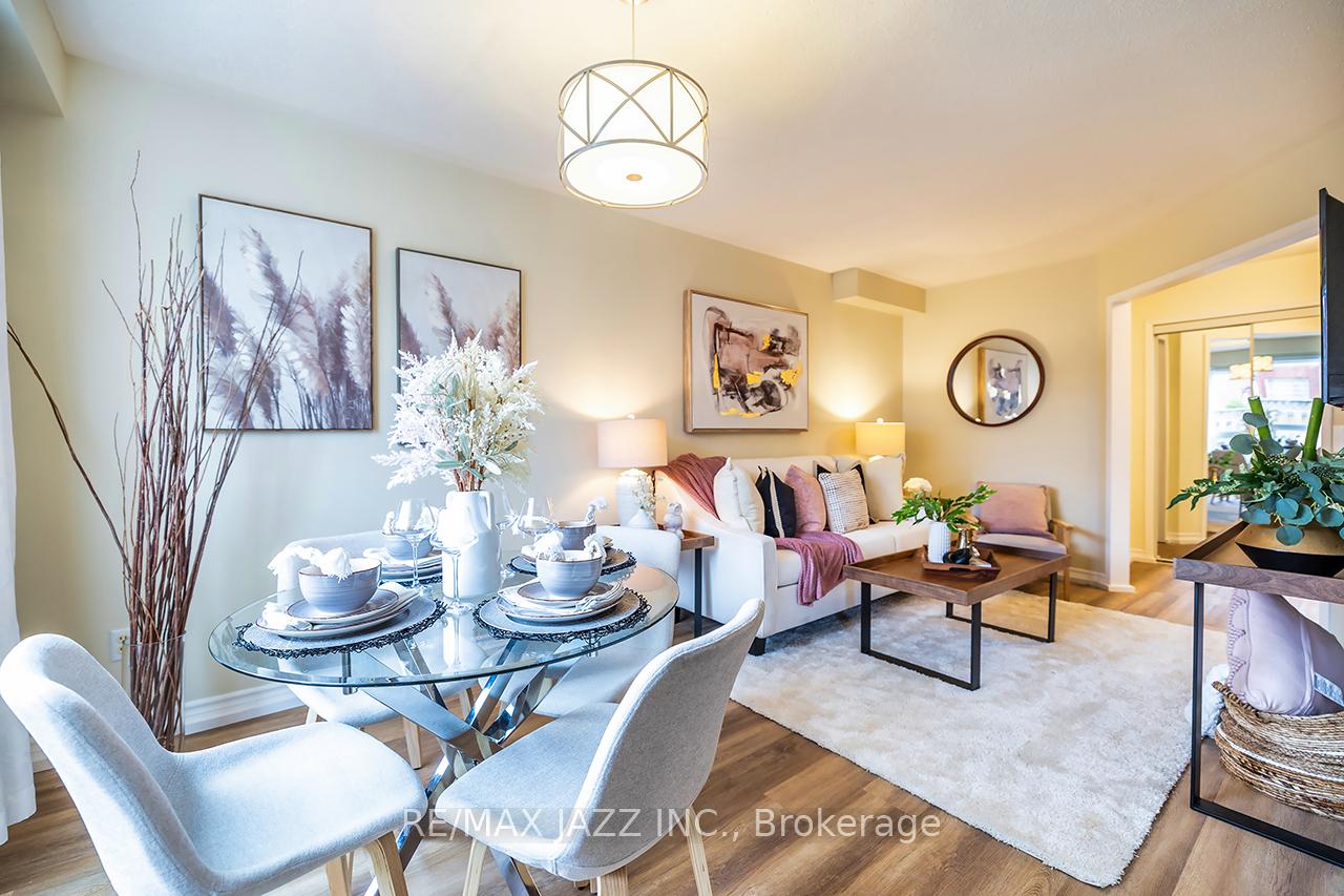 Photo 10 of 1543 Fieldgate Drive, Oshawa, Samac — HOMEH