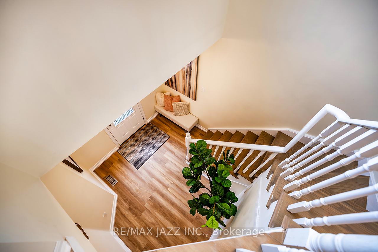 Photo 21 of 1543 Fieldgate Drive, Oshawa, Samac — HOMEH