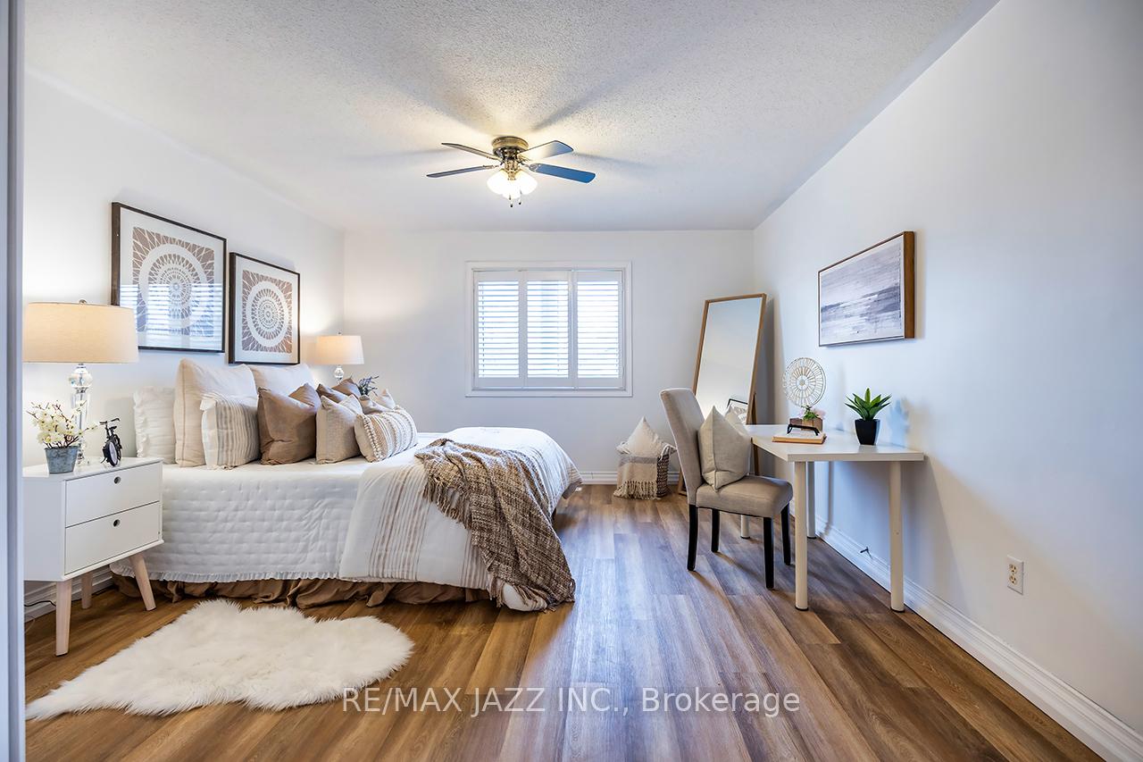Photo 29 of 1543 Fieldgate Drive, Oshawa, Samac — HOMEH