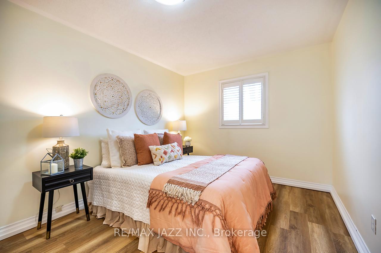 Photo 34 of 1543 Fieldgate Drive, Oshawa, Samac — HOMEH