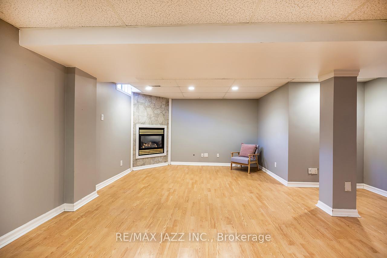 Photo 40 of 1543 Fieldgate Drive, Oshawa, Samac — HOMEH